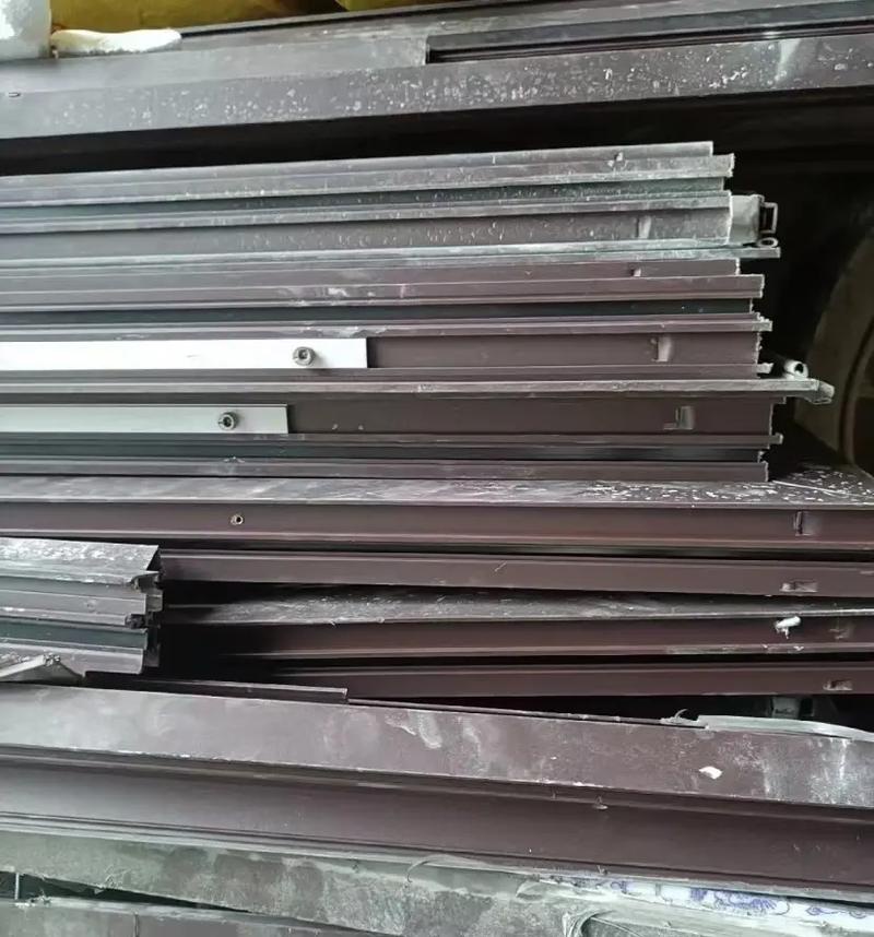 六 合 区 废电缆线收购站 工业废铜铝铁回收 大量电子废品资源 亿兴物资
