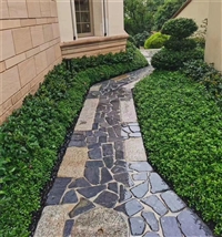 建筑外墙 黑色莱姆石碎拼石 少林黑亚光条石 洞石大理石滚磨面