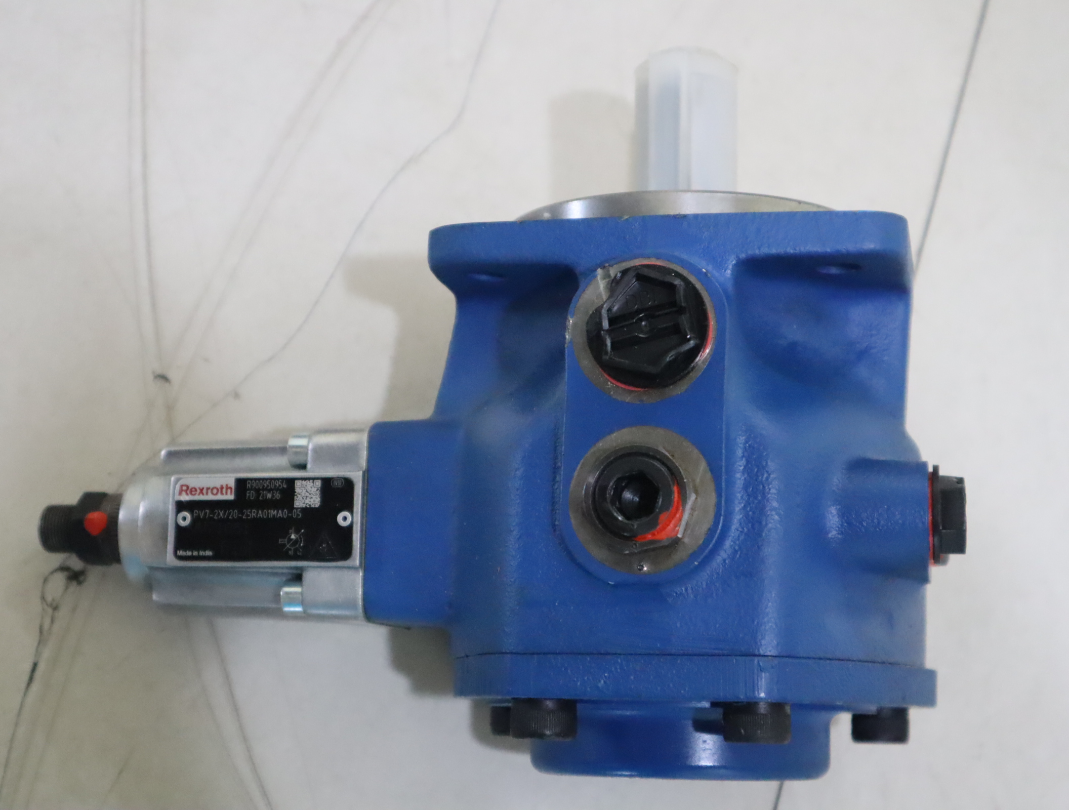 PV7-2X/20-25RA01MA0-05 R900950954 德国力士乐REXROTH叶片泵