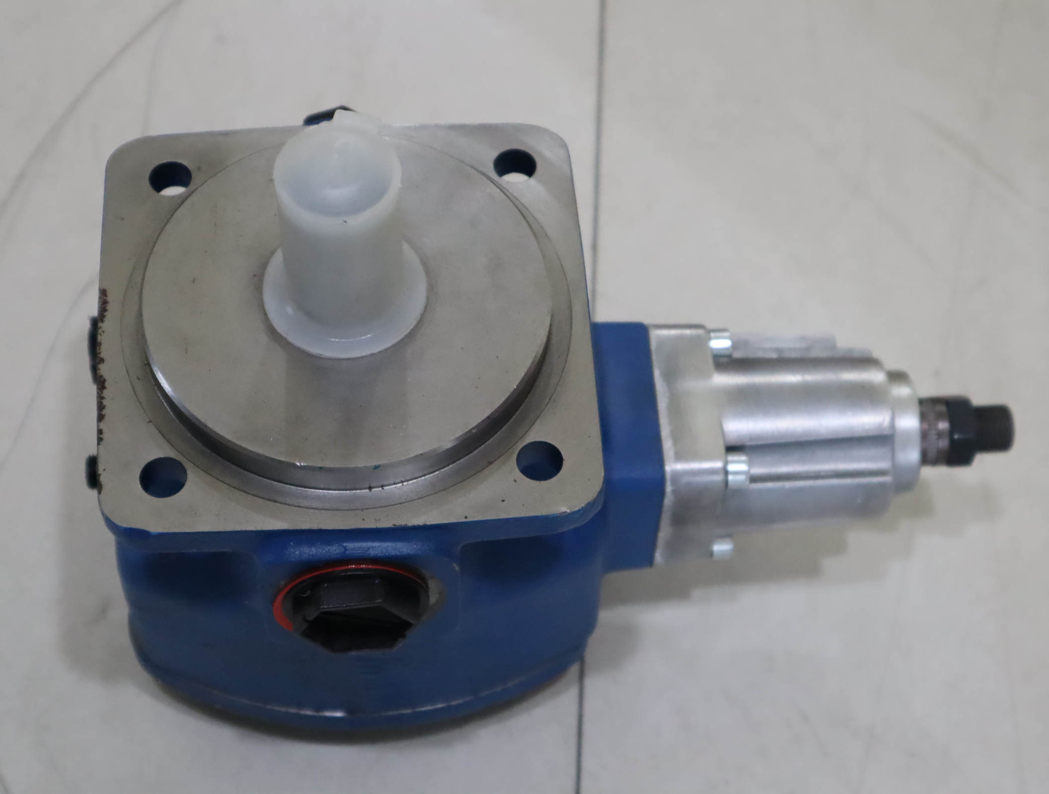 PV7-2X/20-25RA01MA0-05 R900950954 德国力士乐REXROTH叶片泵