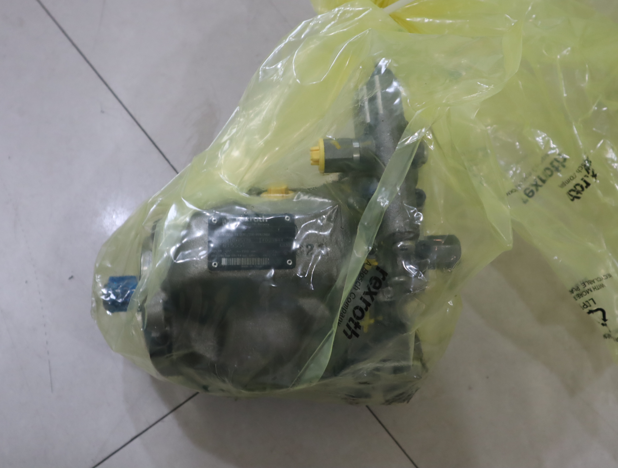 A A10VSO18DFR1/31R-PPA12N00 R910945178 力士乐REXROTH柱塞泵