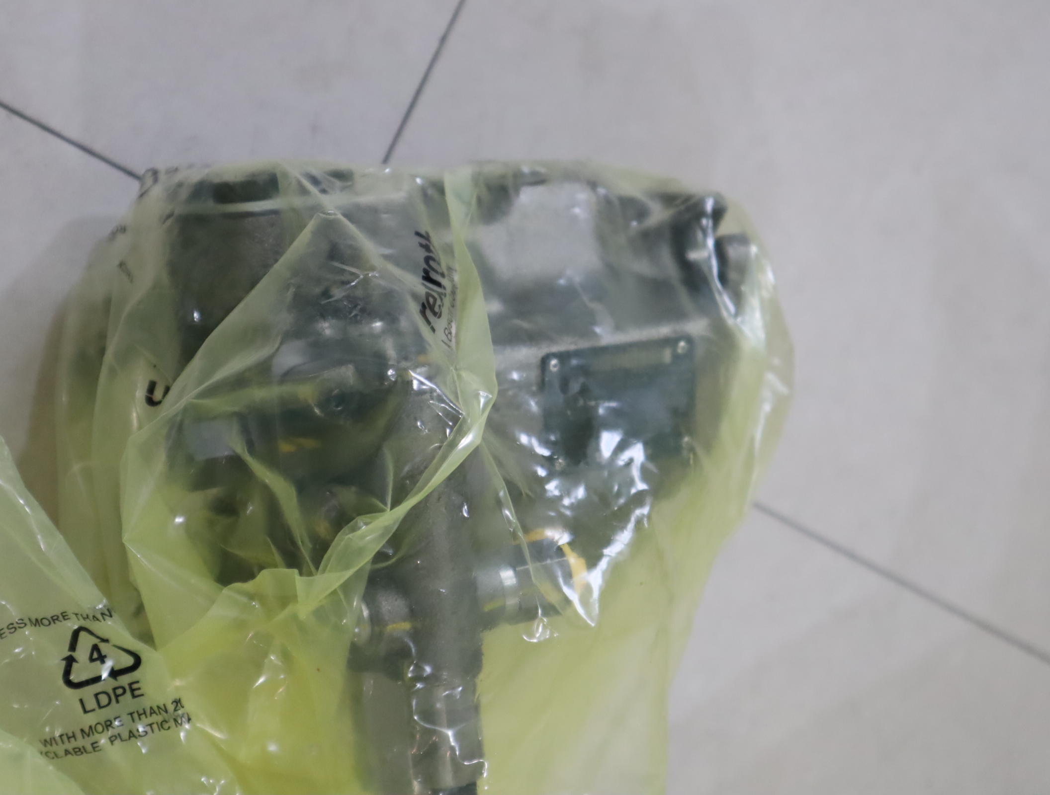 A A10VSO18DFR1/31R-PPA12N00 R910945178 力士乐REXROTH柱塞泵