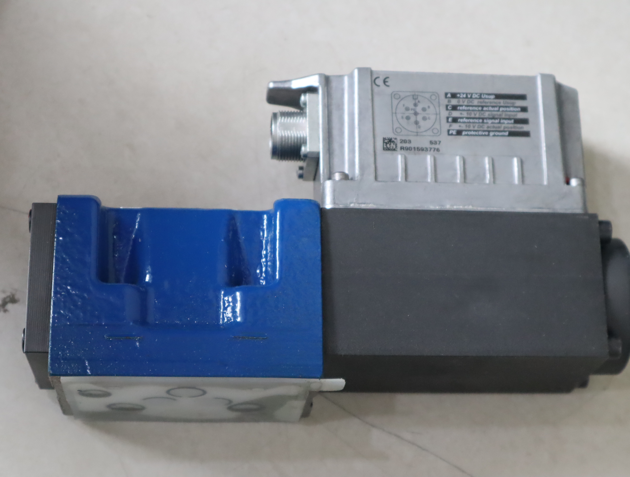 4WRPE10EA80SJ-33/M/24A1-797 R901396521 力士乐REXROTH比例阀