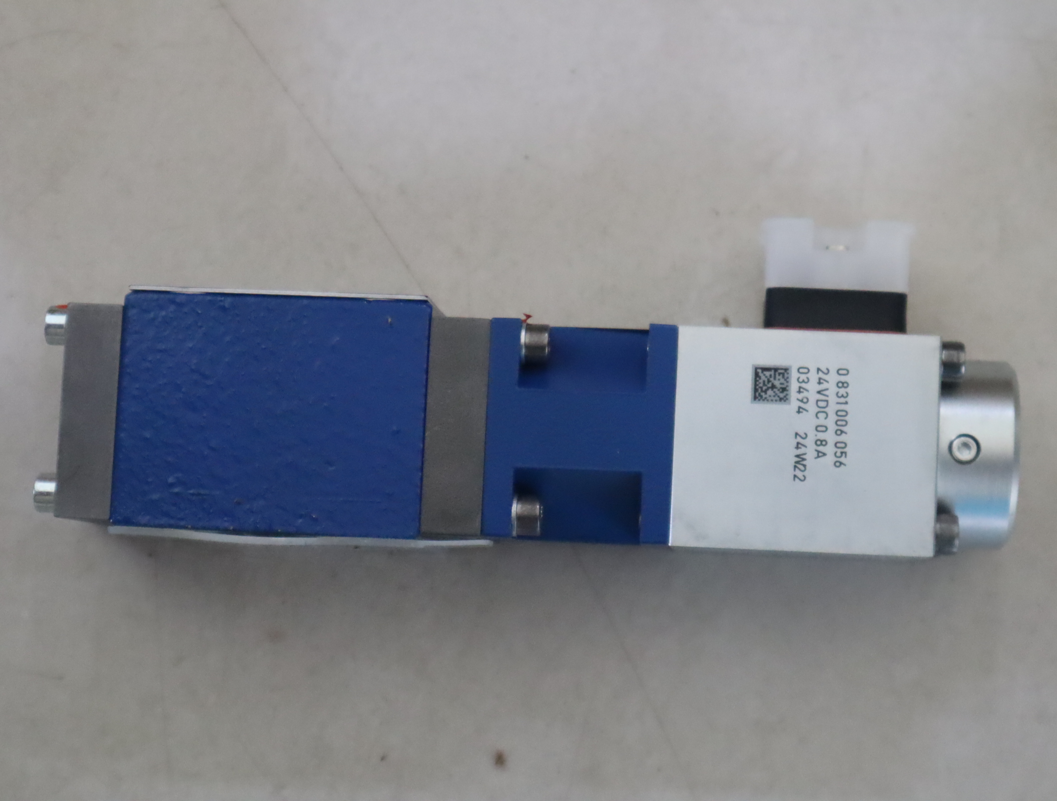 DRE6X-12/175MG24-8NZ4M 0811402055 德国力士乐REXROTH比例阀