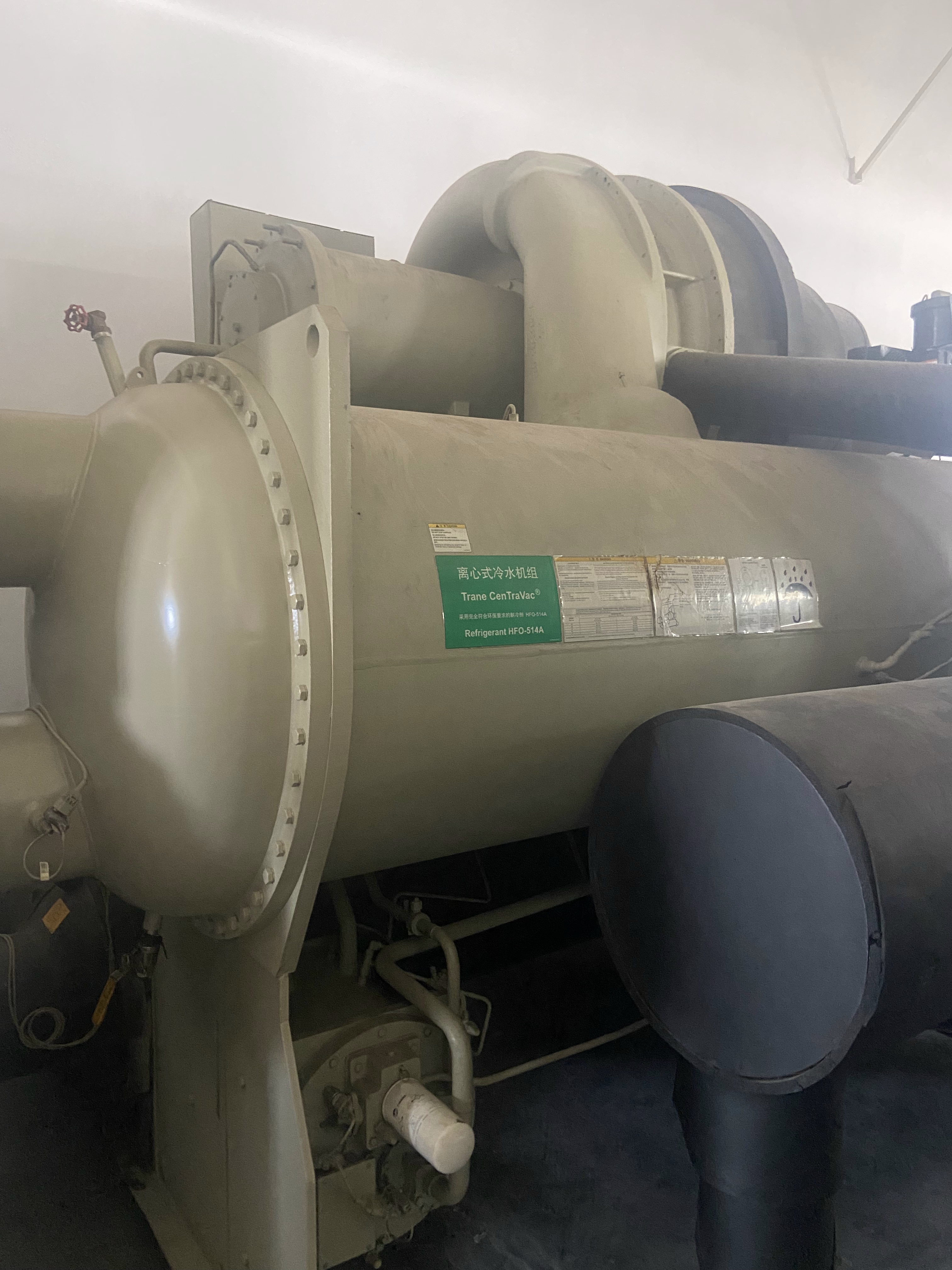 供应二手商用中央空调 特灵CVHG1100水冷离心机