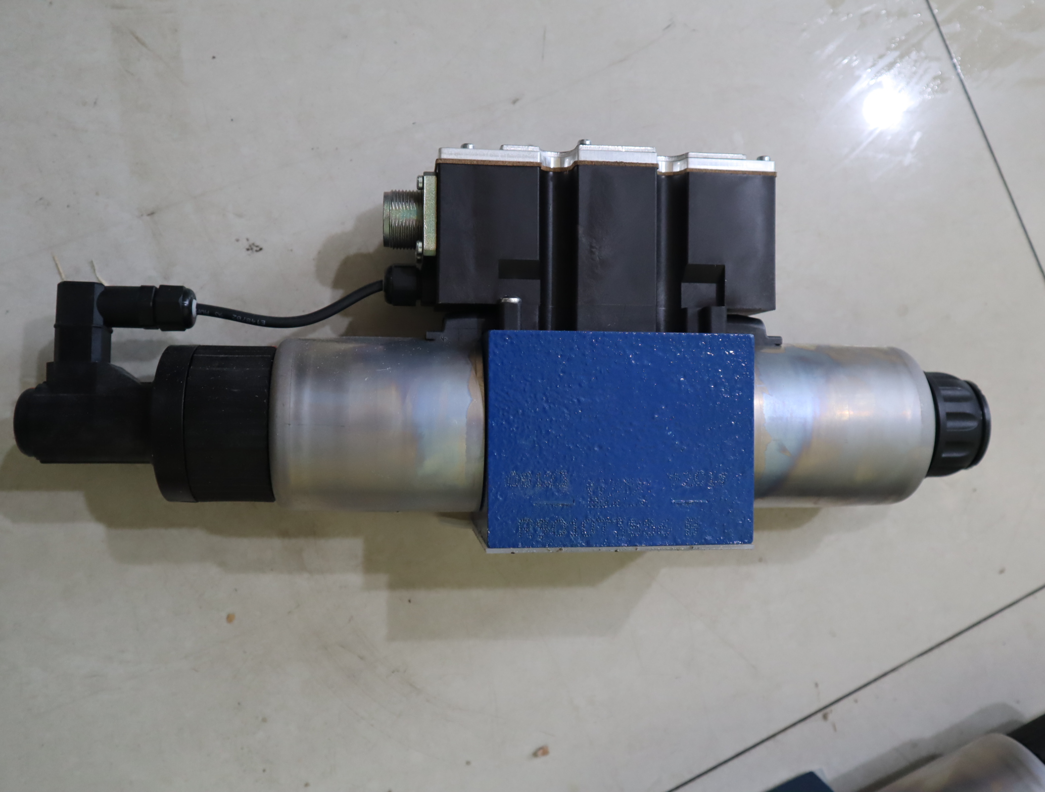 4WREE10W1-50-23/G24K31/F1V R900965185 德国力士乐REXROTH比例阀