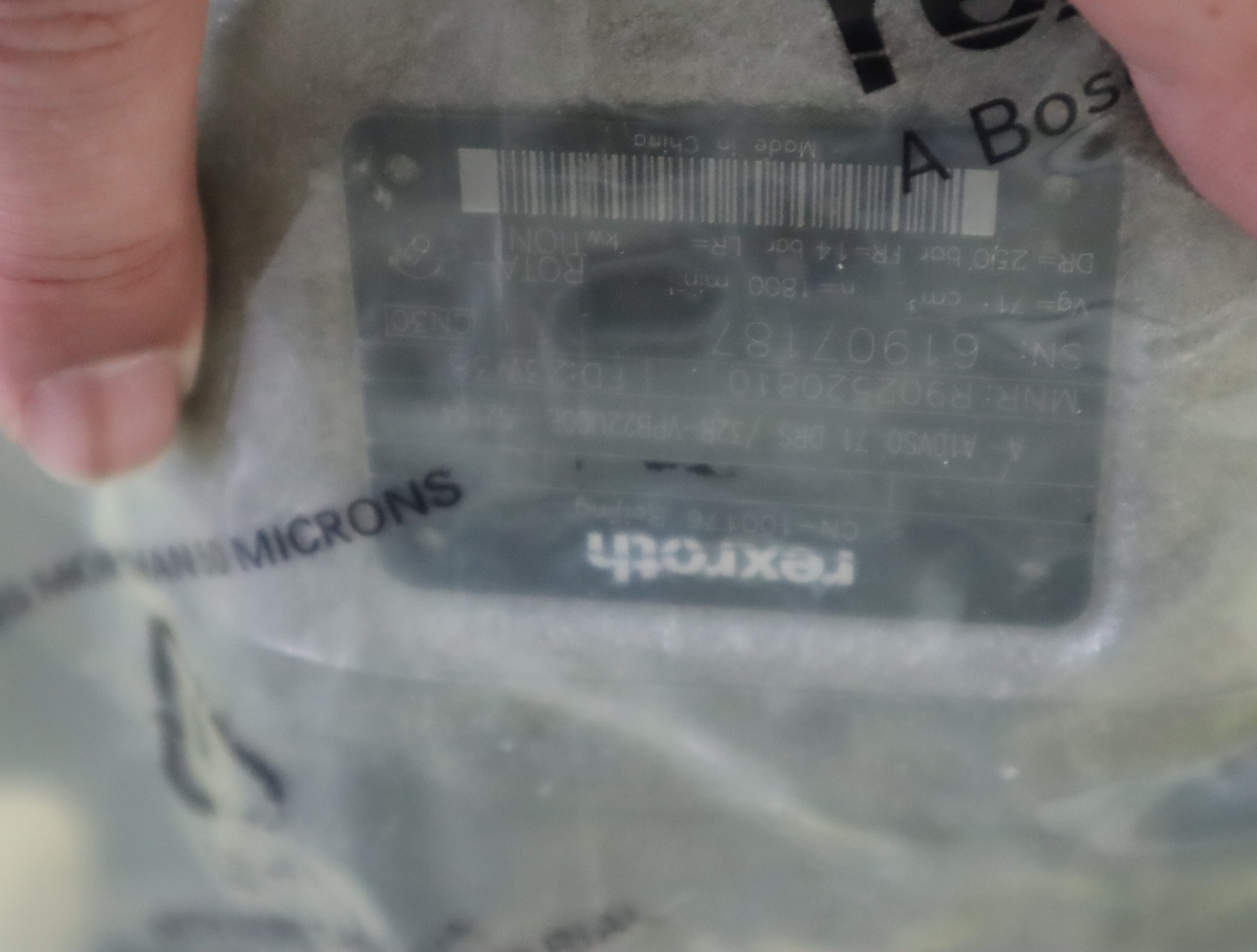 A A10VSO71DRS/32R-VPB22U00E-S2184 R902520810 力士乐REXROTH