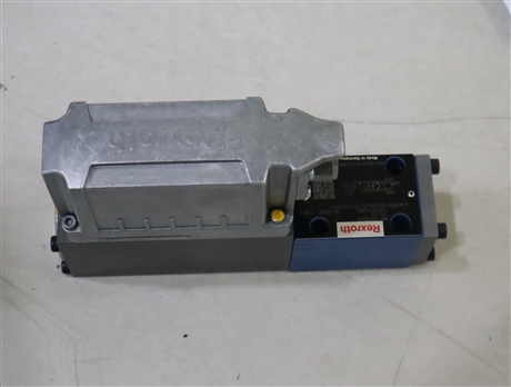 4WRPEH6C4B40L-31/M/24A1 R901382319 德国力士乐REXROTH比例阀