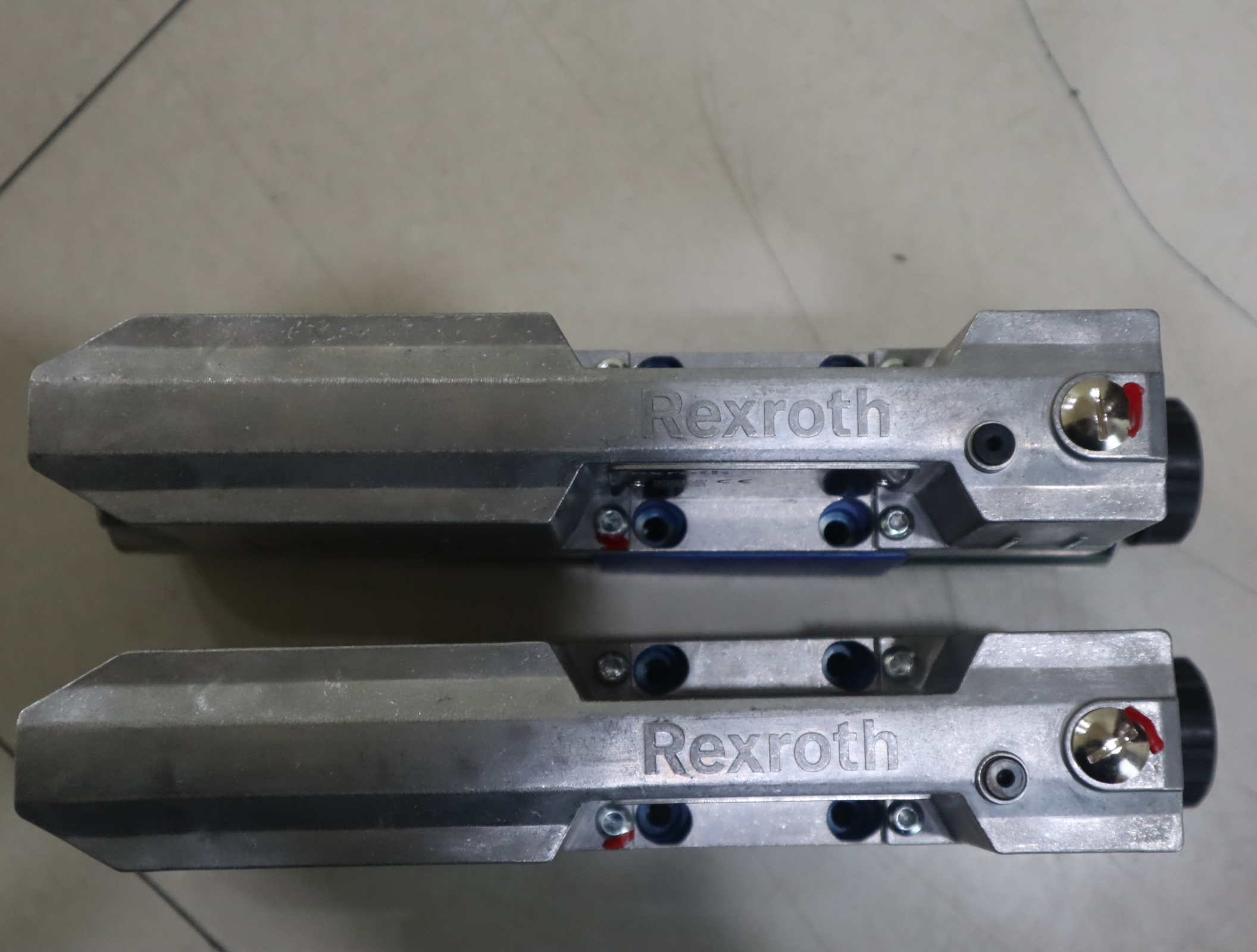 4WREE6E16-3X/V/24A1 R901496427 德国力士乐REXROTH比例阀