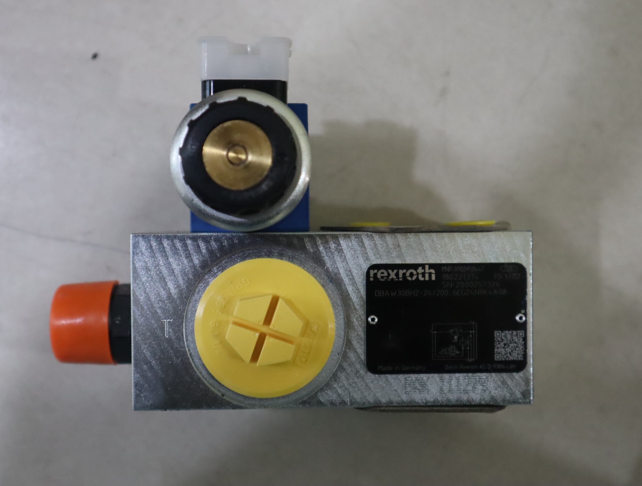 DBAW30BH2-24/200-6EG24N9K4A08 R900958447 力士乐REXROTH溢流阀