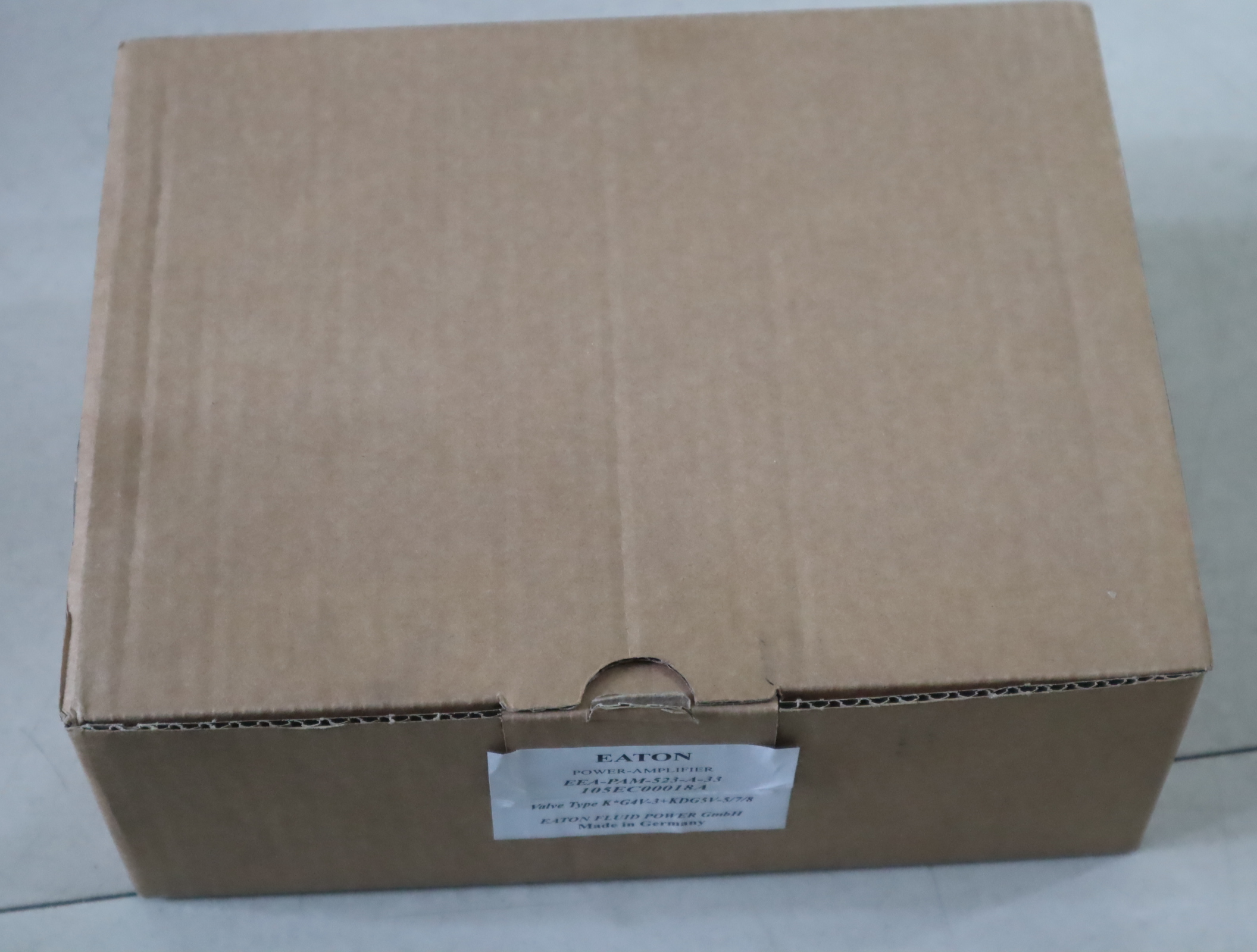 EEA-PAM-523-A-33 105EC000184 美国伊顿EATON威格士VICKERS放大器