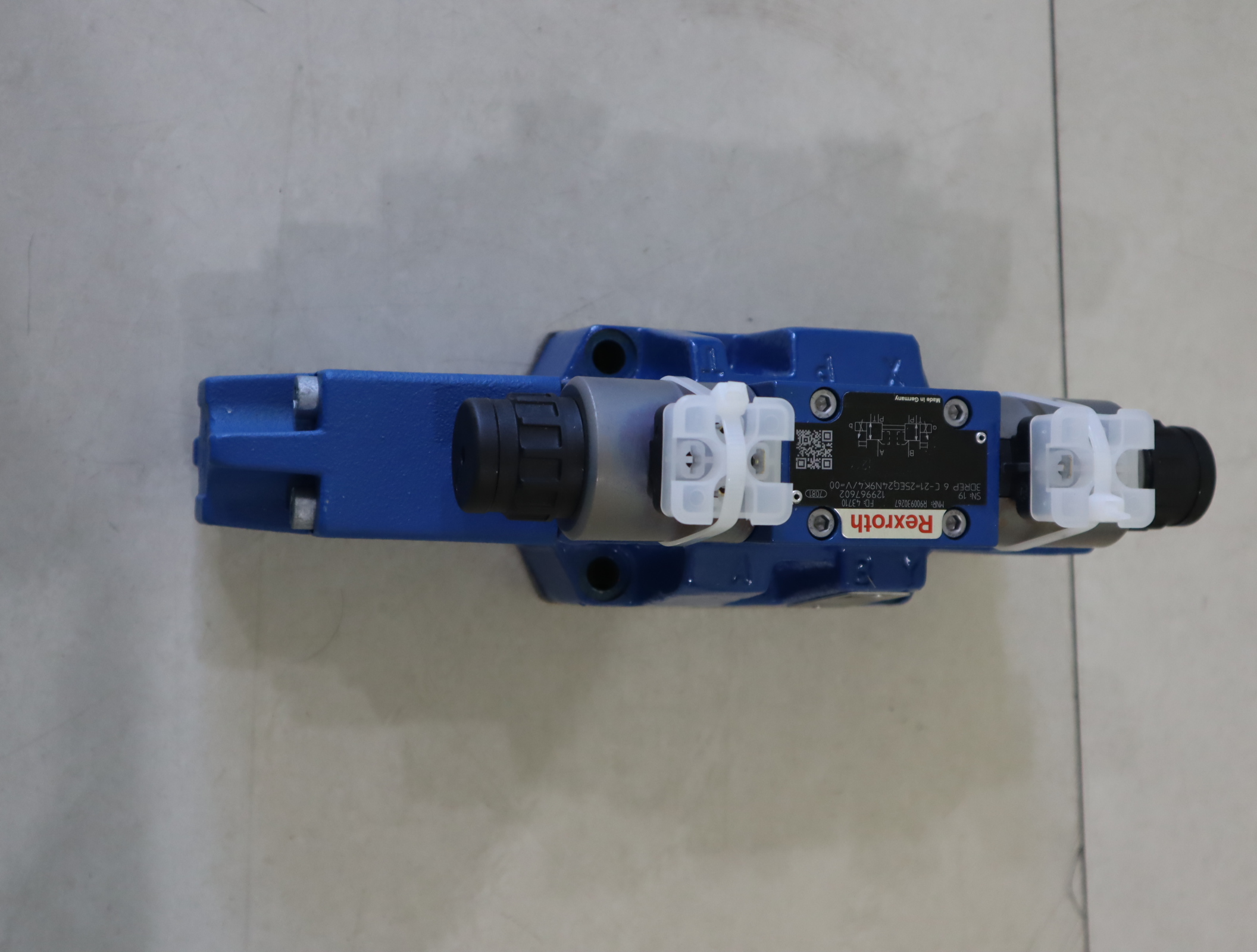 3DREP6C-21-25EG24N9K4/V 00 R900930267 德国力士乐REXROTH先导阀