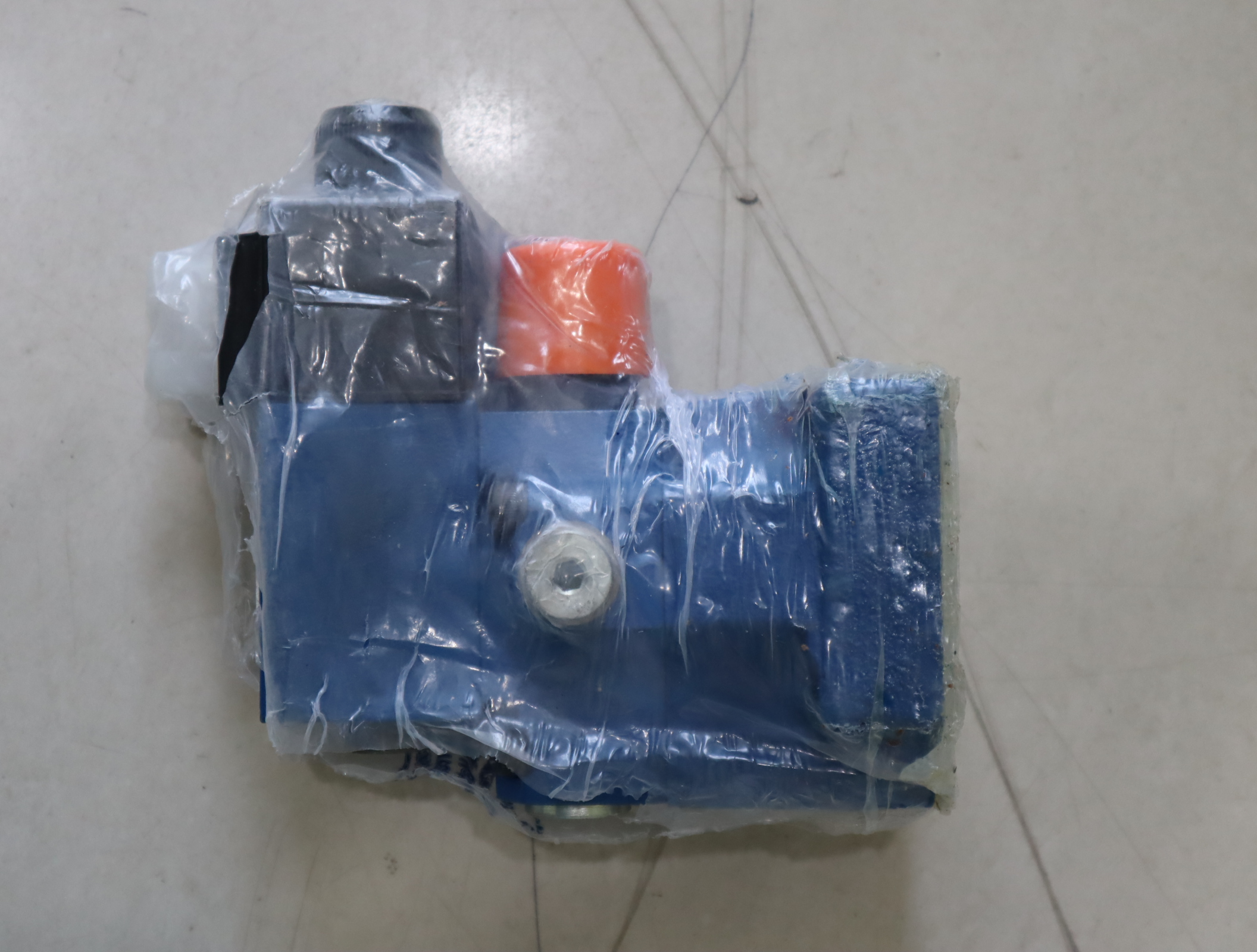 DBW10B2-5X/315-6EW230N9K4 R900912485 力士乐REXROTH电磁溢流阀