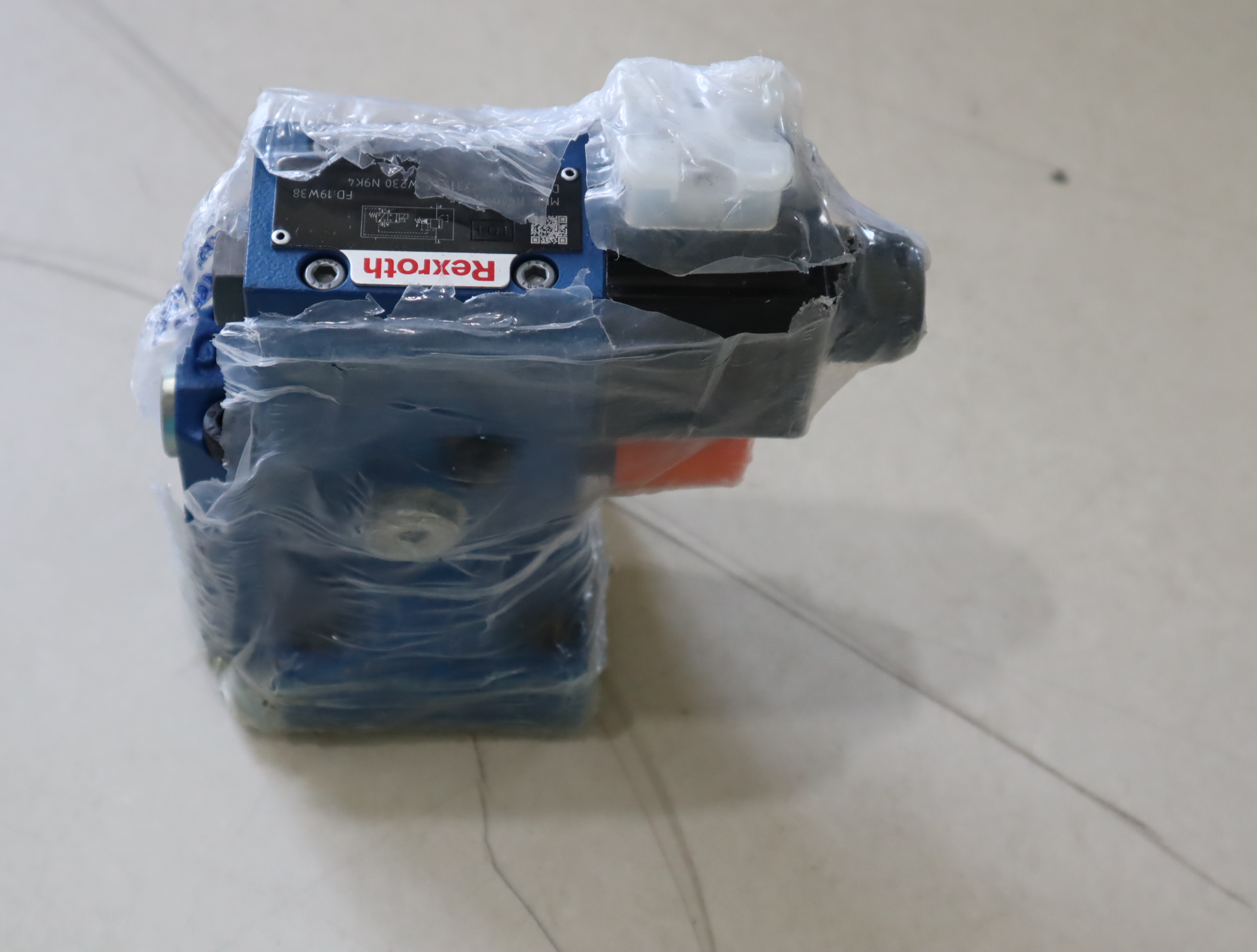 DBW10B2-5X/315-6EW230N9K4 R900912485 力士乐REXROTH电磁溢流阀