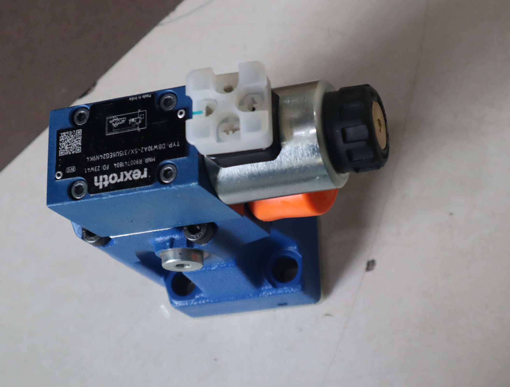 DBW10A2-52/315U6EG24N9K4 R900741804 力士乐REXROTH电磁溢流阀