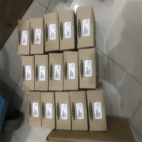 远程输入BANNER邦纳安全光栅QS18VP6RBQ5 