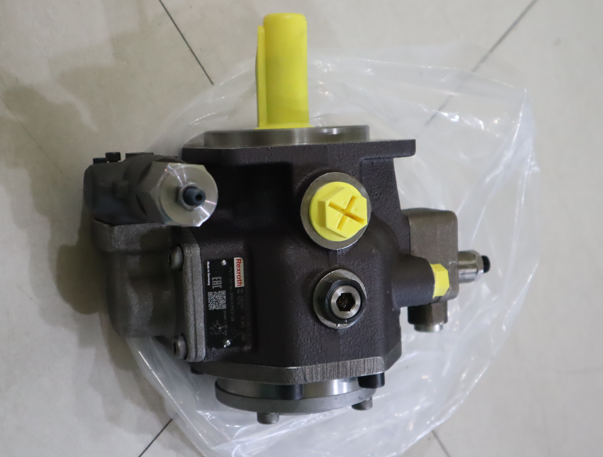 R900533582 PV7-1A/16-30RE01MC0-08 德国力士乐REXROTH叶片泵