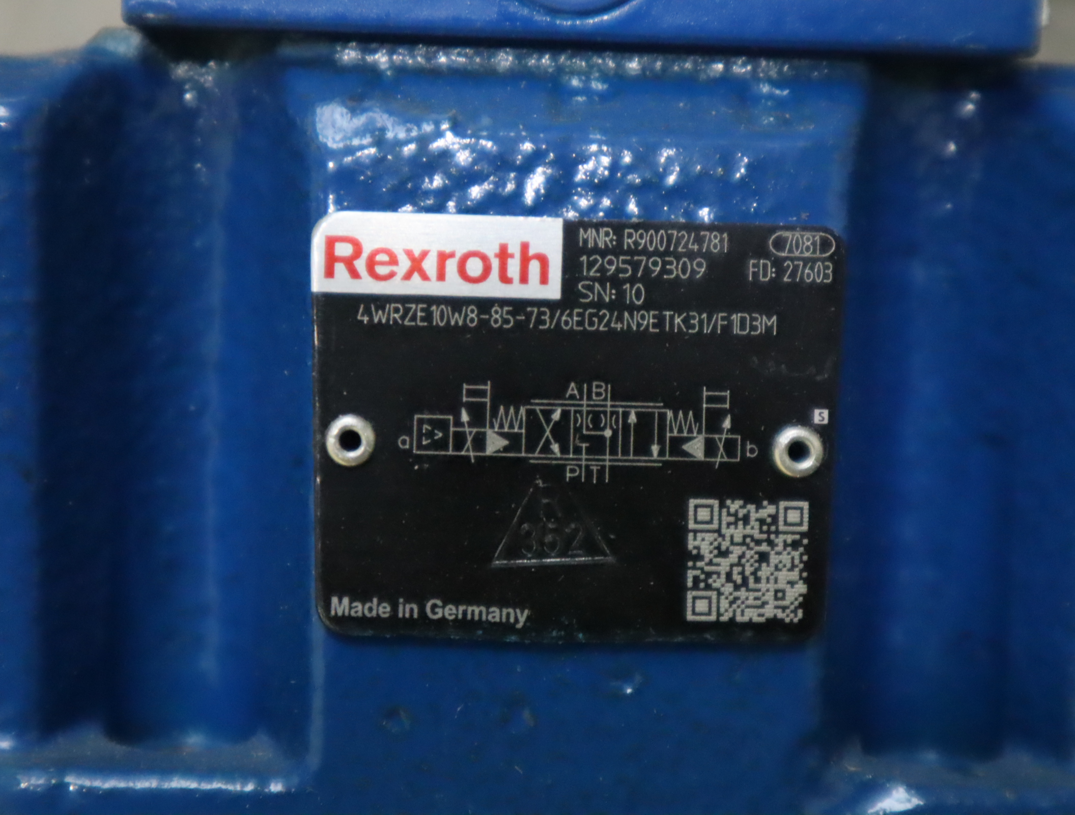 R900958859 3DREPE6C-21-25EG24N9K31/F1M-00  力士乐REXROTH阀