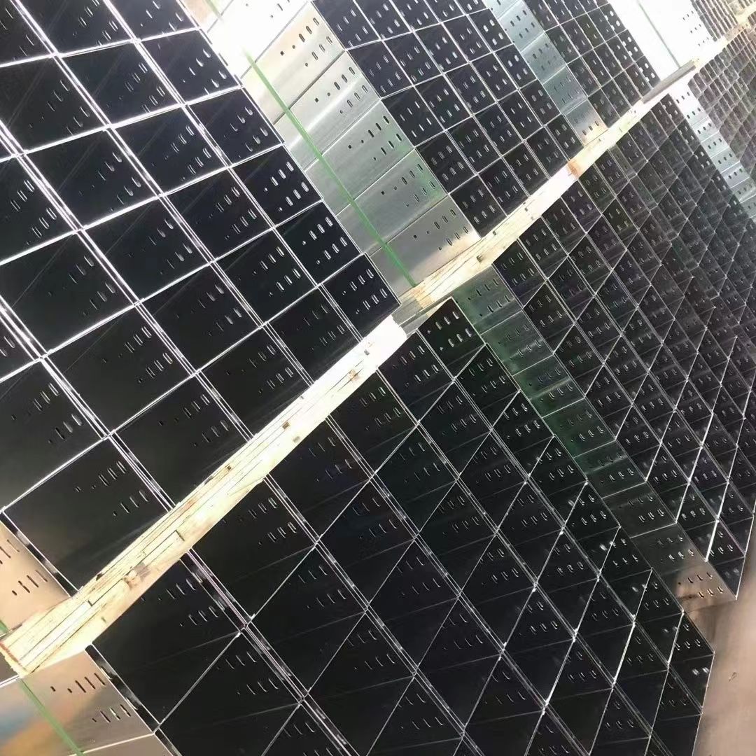 业鑫  槽式  热浸锌电缆桥架  加厚锌层 国标生产  可来图定制 工期短