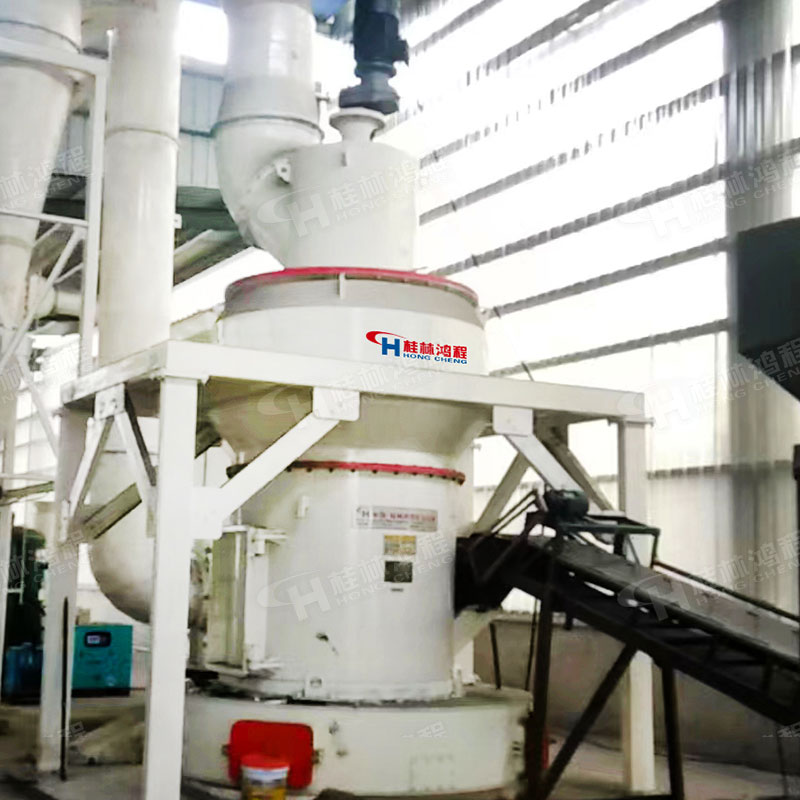 冶金矿粉粉磨设备 大型雷蒙磨 三辊四辊可配置矿石粉碎机器