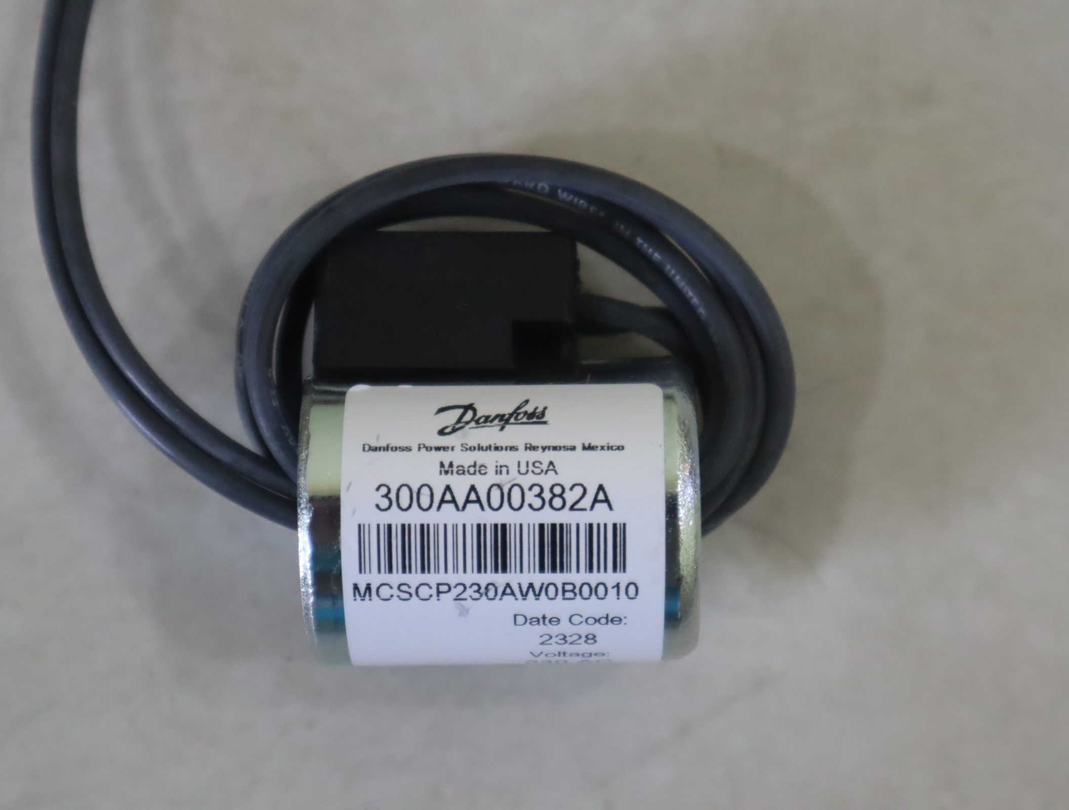 300AA00382A MCSCP230AW0B0010 美国VICKERS丹佛斯DANFOSS线圈电缆