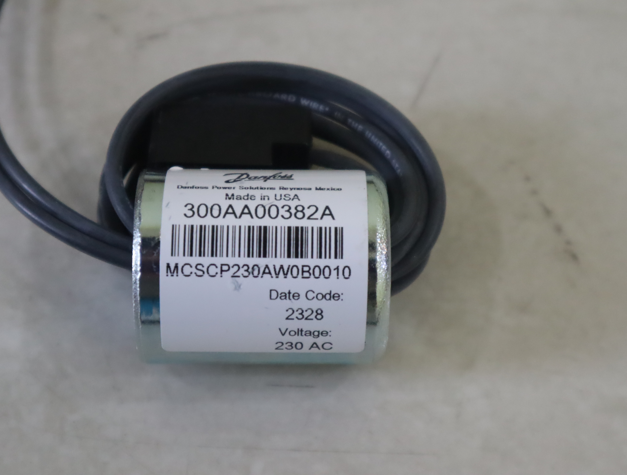 300AA00382A MCSCP230AW0B0010 美国VICKERS丹佛斯DANFOSS线圈电缆