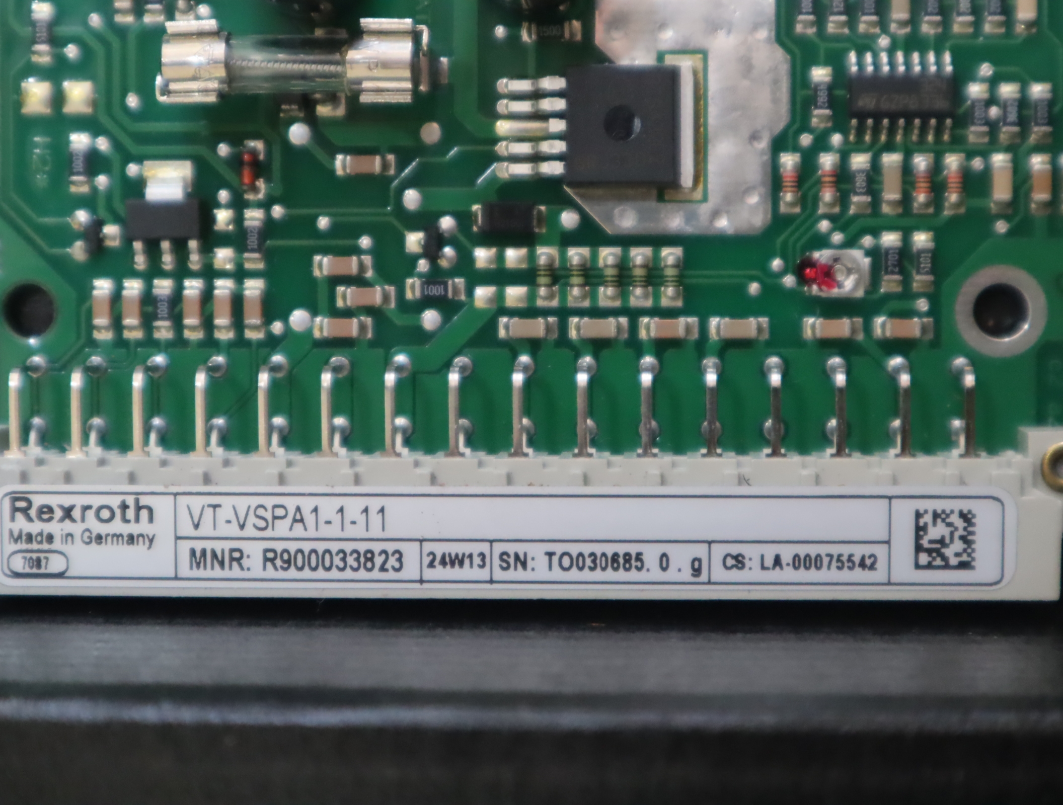 VT-VSPA1-1-11 VT-VSPA1-1-1X R900033823 力士乐REXROTH放大器