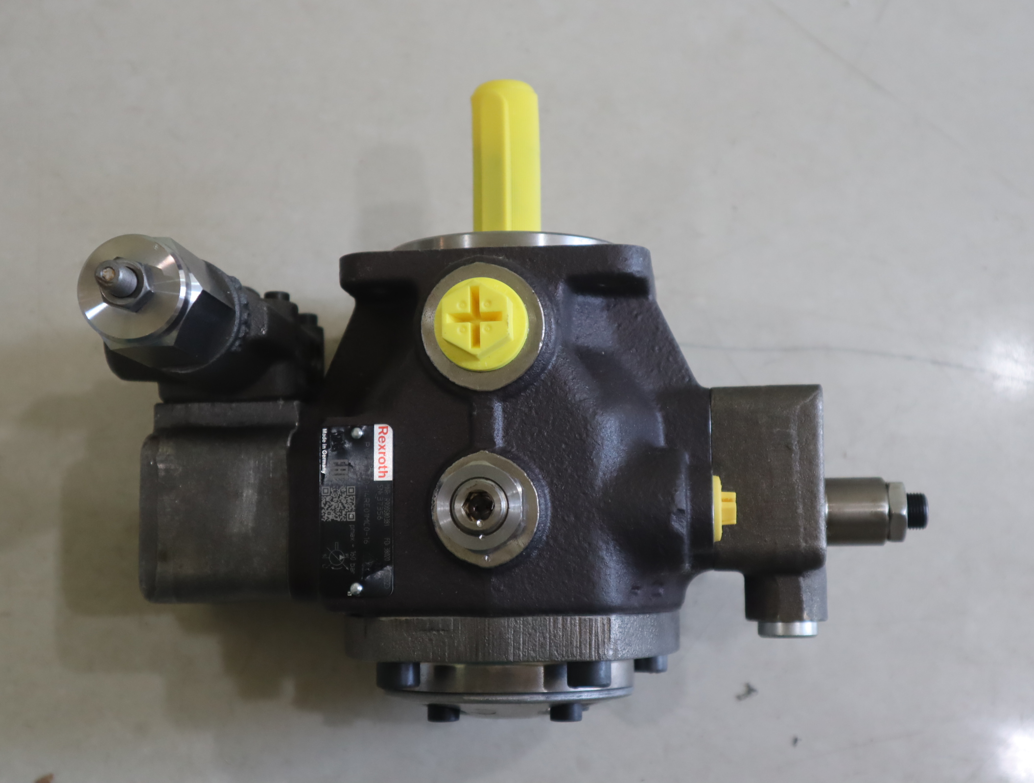 PV7-1A/10-14RE01MC0-16 R900580381 力士乐REXROTH叶片泵