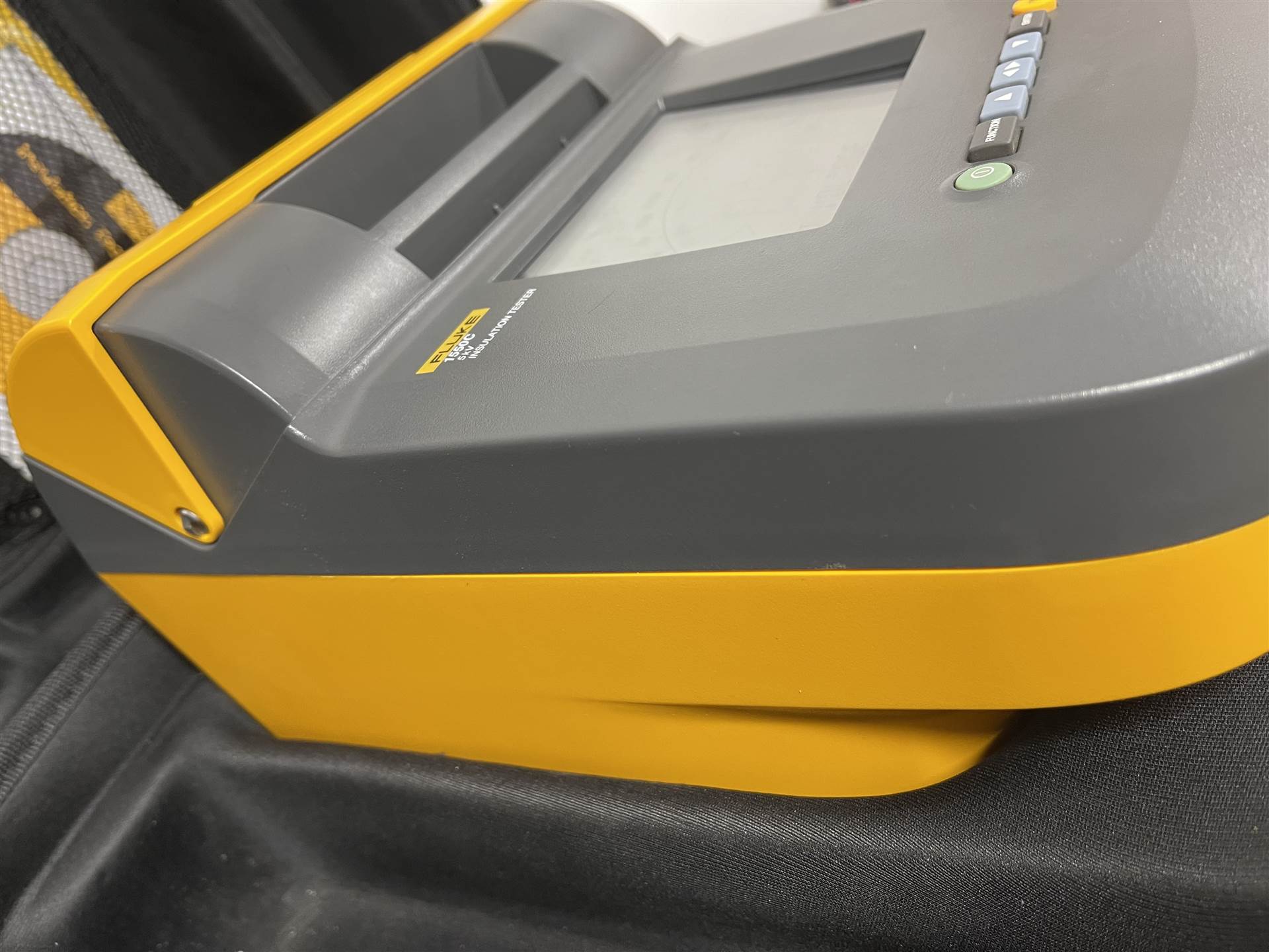 福禄克1550C一款绝缘电阻测试仪