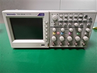 泰克 TDS2024C 数字存储示波器