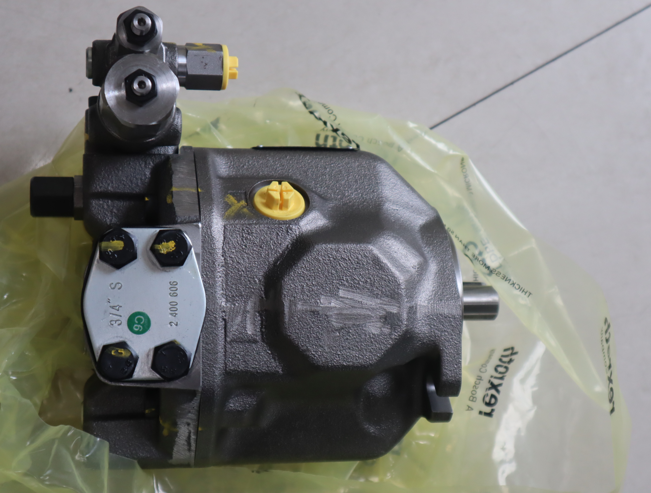 A A10VSO18DFR1/31R-PPA12N00 R910945178 REXROTH柱塞泵