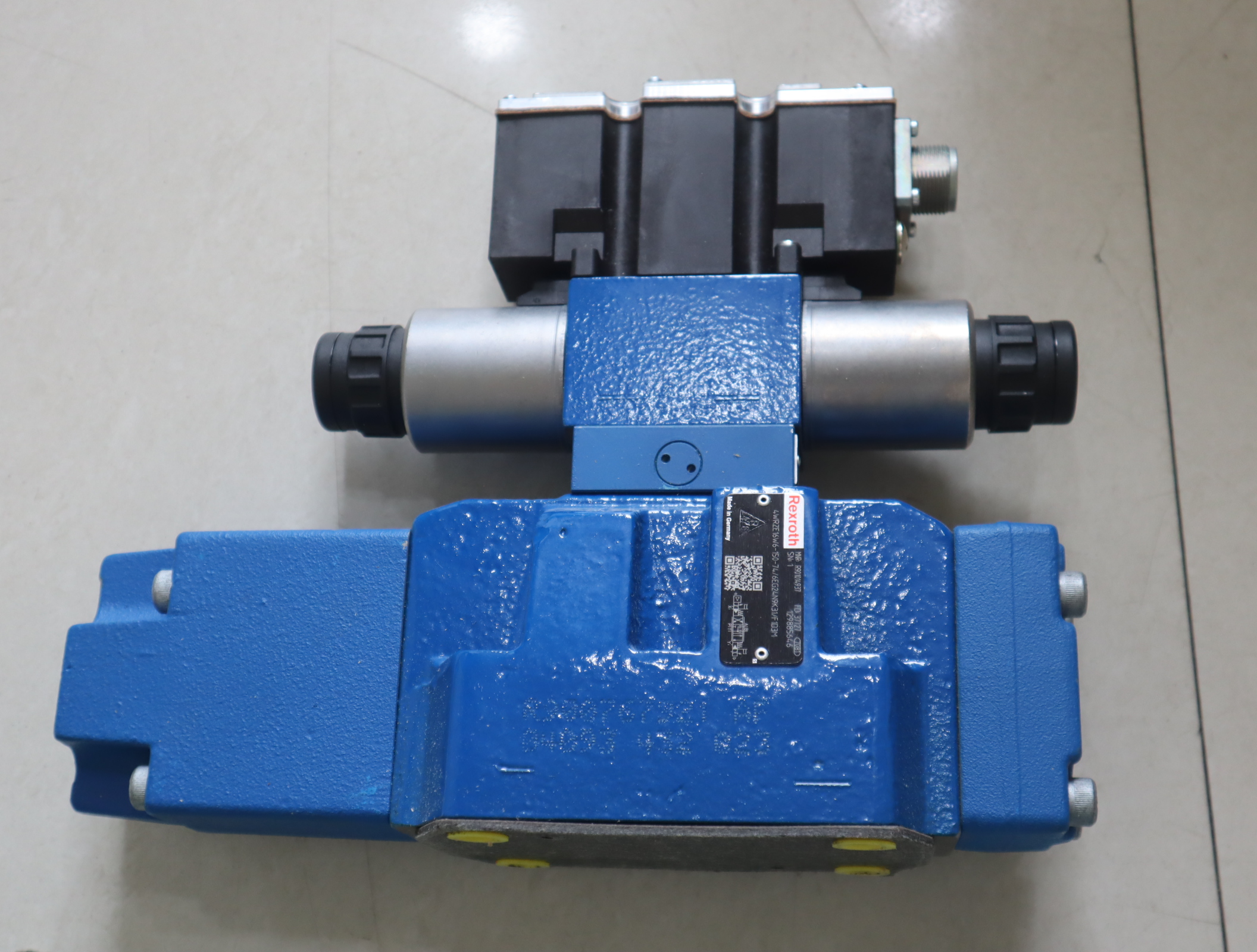 4WRZE16W6-150-74/6EG24N9K31/F1D3M R901014937 力士乐REXROTH阀