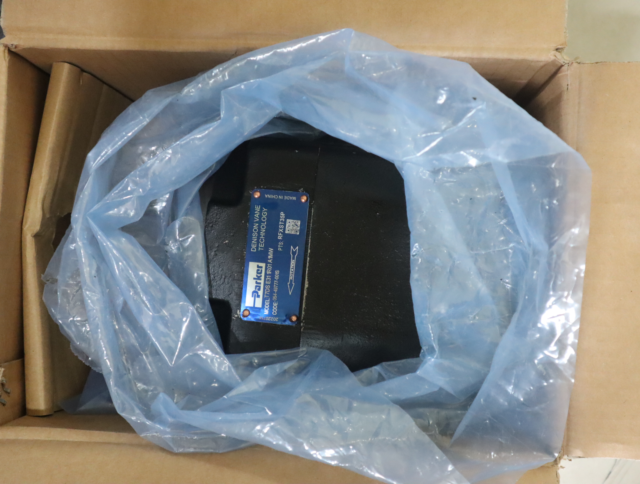 T7DS E31 1R01 A1 MW 054-49777-001S 派克PARKER 丹尼逊DENISON