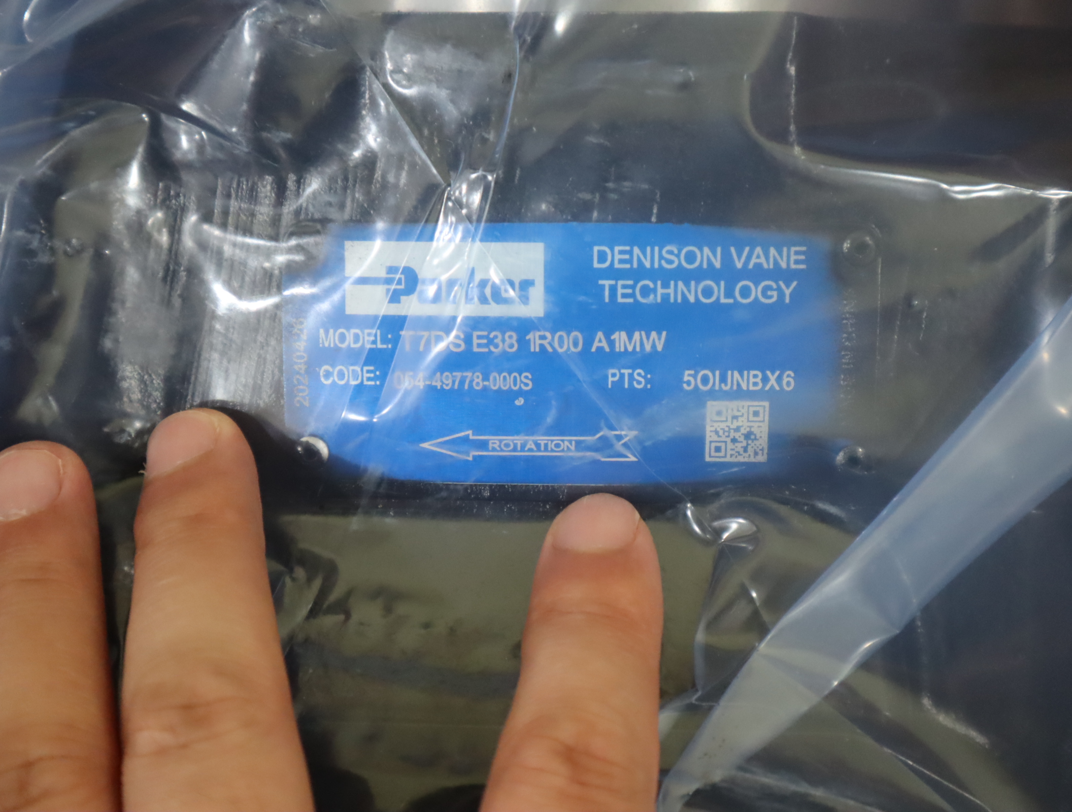 T7DS E31 1R01 A1 MW 054-49777-001S 派克PARKER 丹尼逊DENISON