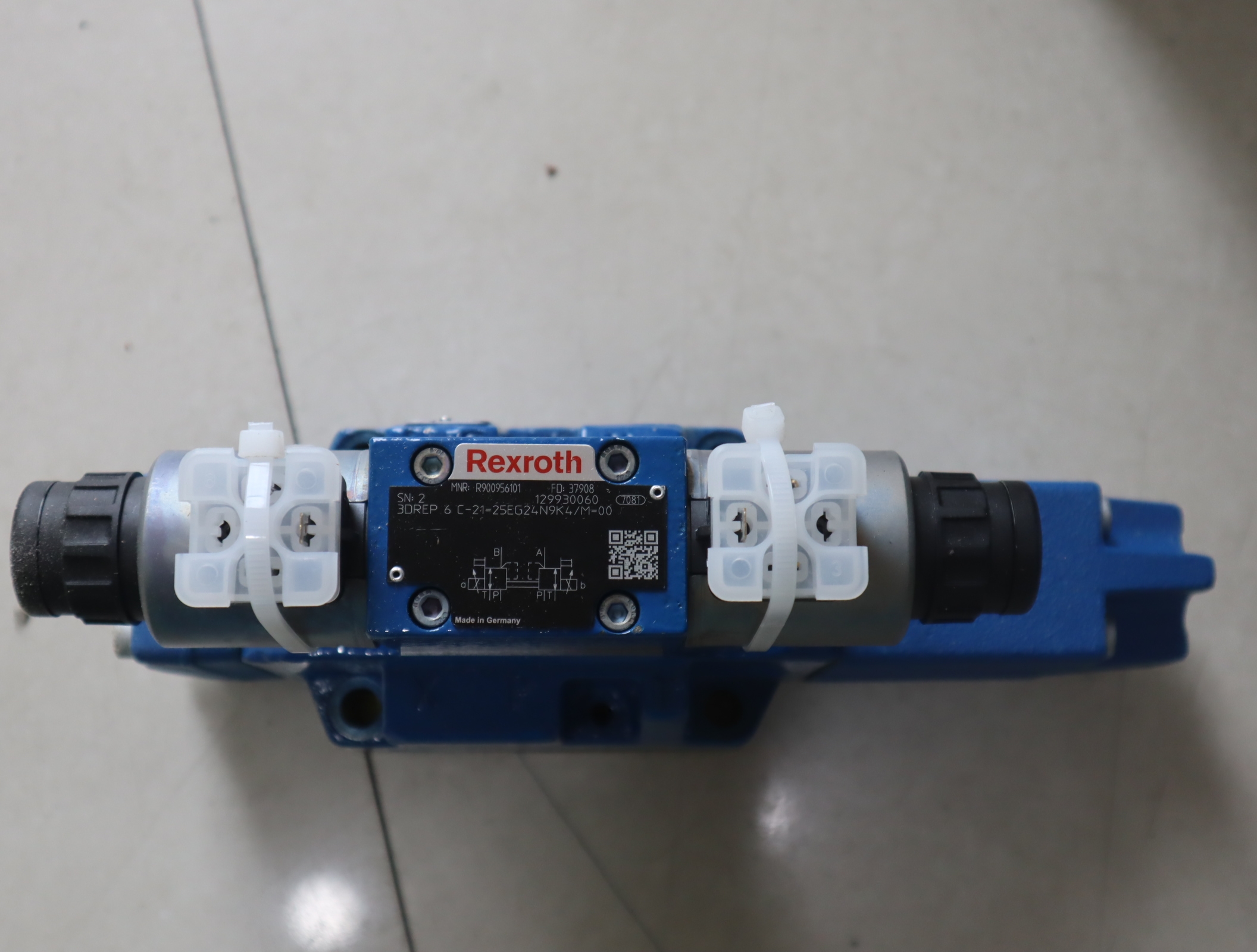 3DREP6C-21-25EG24N9K4/M-00 R900956101 德国力士乐REXROTH先导阀