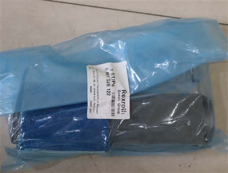 4WRPEH10C3B50L-30/M/24F1 R901526122 德国力士乐REXROTH比例阀