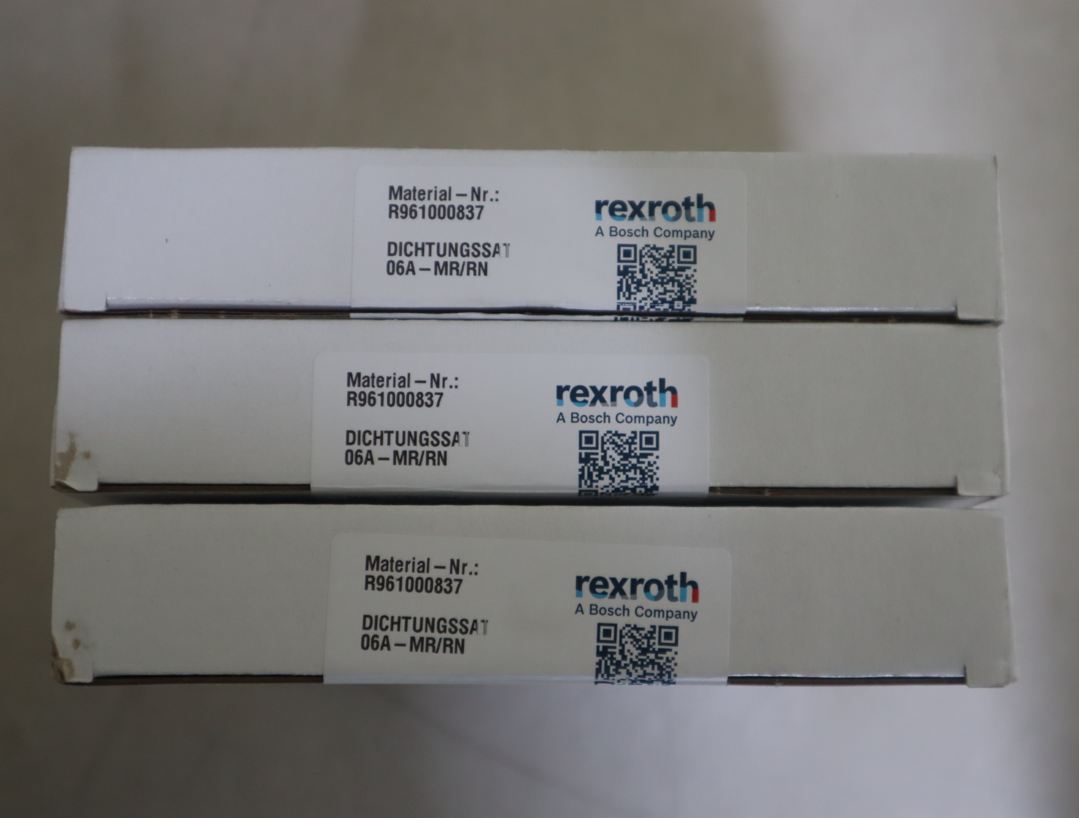 R961000837 DICHTUNGSSATZ 06A-MR/RN 力士乐REXROTH油缸密封件