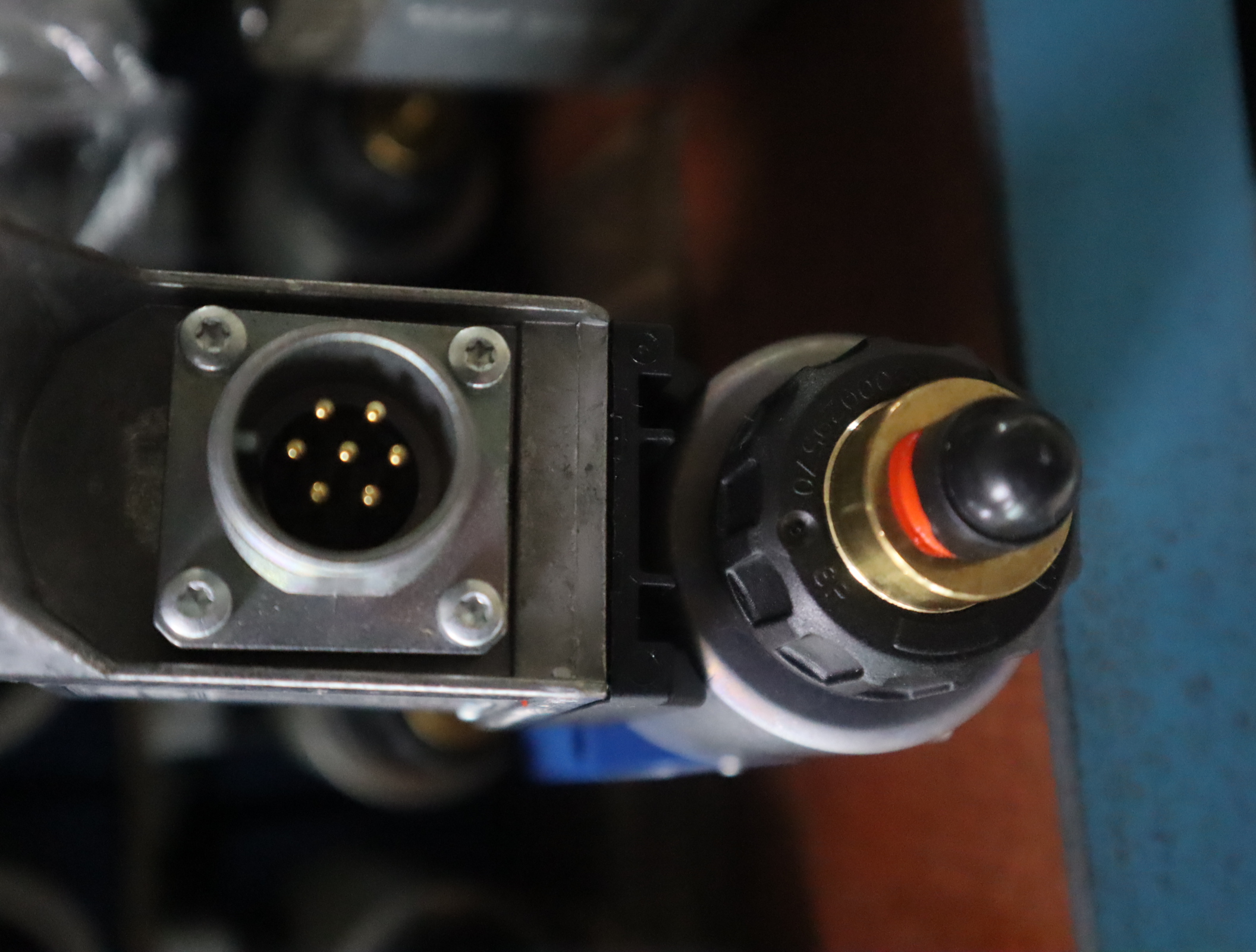 DBETE-62/200G24K31A1V R901029968 德国力士乐REXROTH比例阀