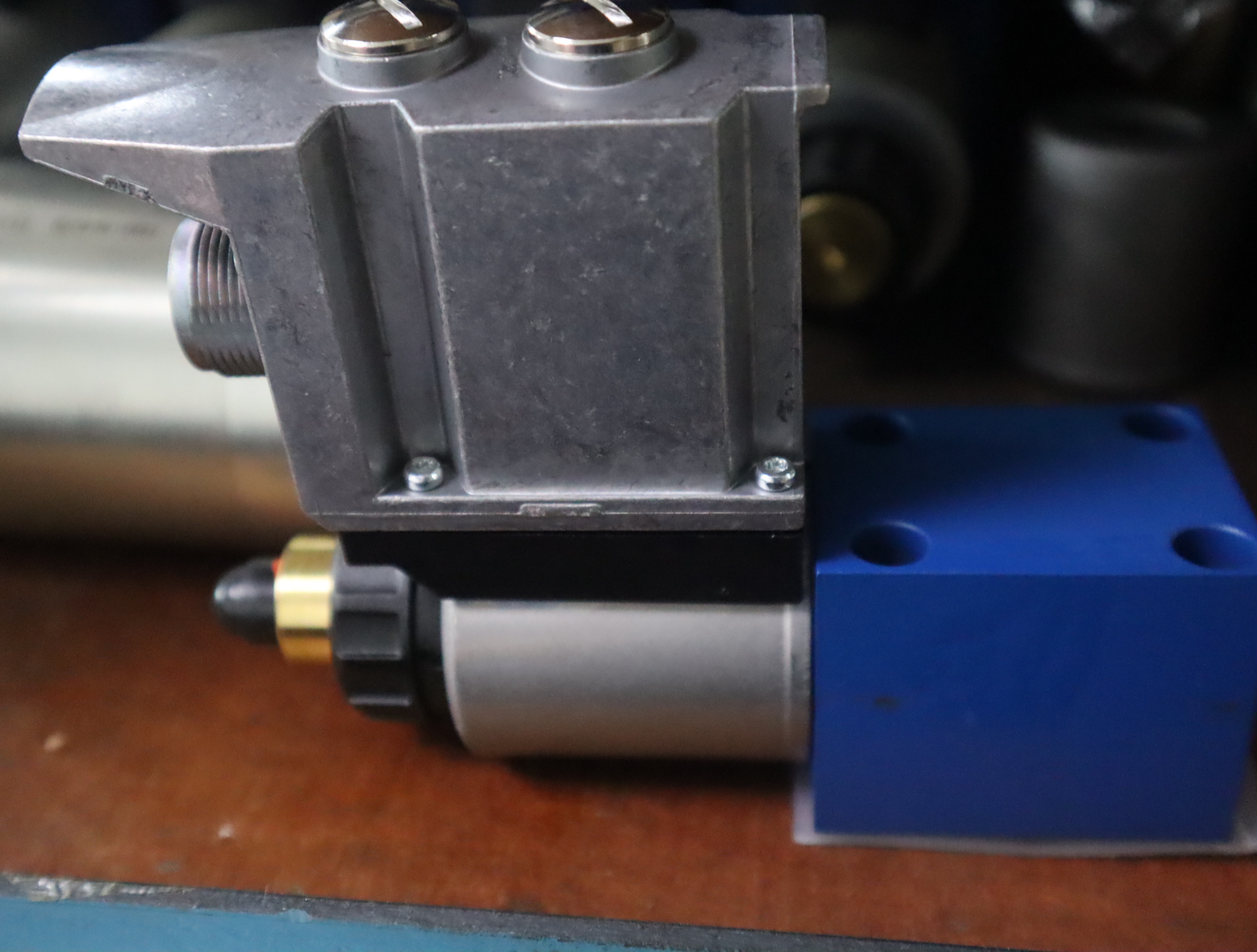 DBETE-62/200G24K31A1V R901029968 德国力士乐REXROTH比例阀