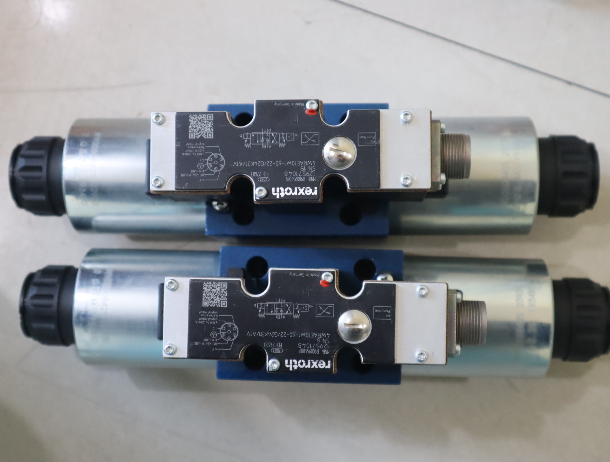 4WRAE10W1-60-2X/G24K31/A1V R900954089 德国力士乐REXROTH比例阀