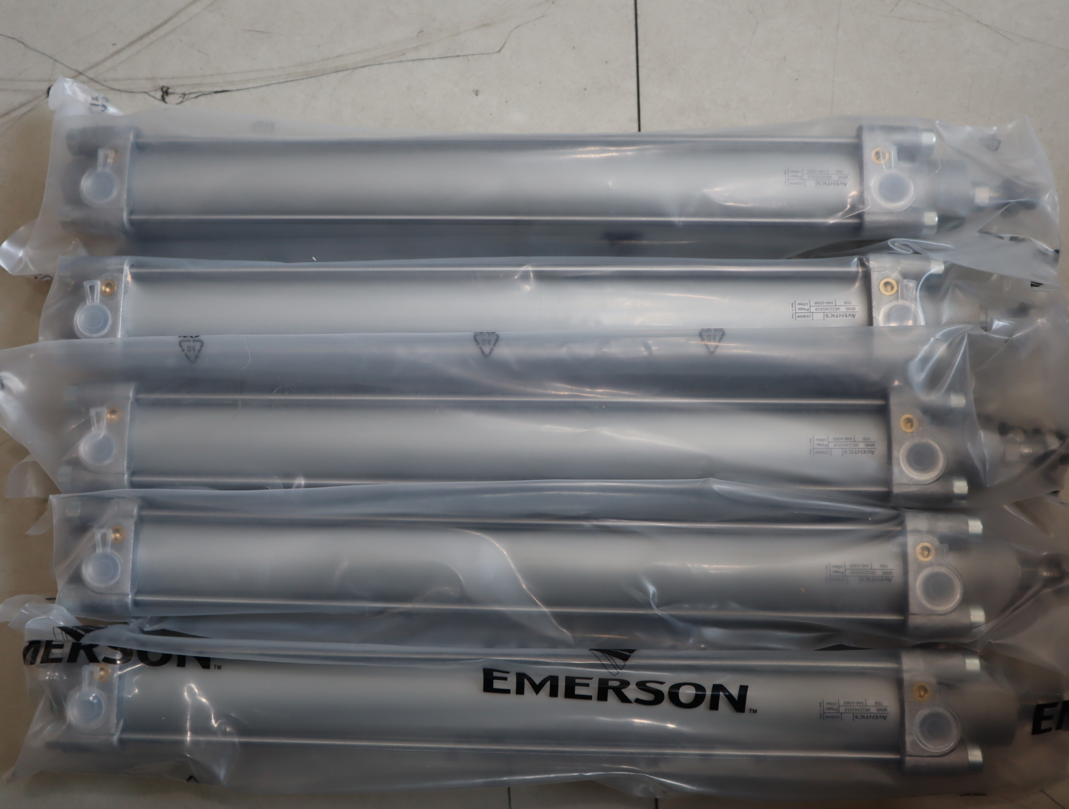 R412012566 0822341019 德国安沃驰AVENTICS 气缸气动阀密封套件