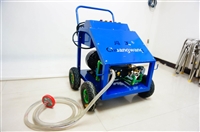 建筑物外墙清洗  闯王高压冷水清洗机  移动高压清洗机