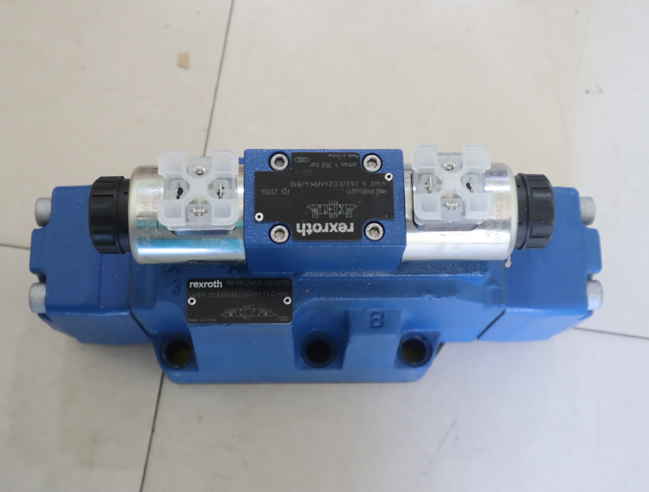 4WEH25E6X/6EG24N9ETK4/B10 R901206124 德国力士乐REXROTH电液阀
