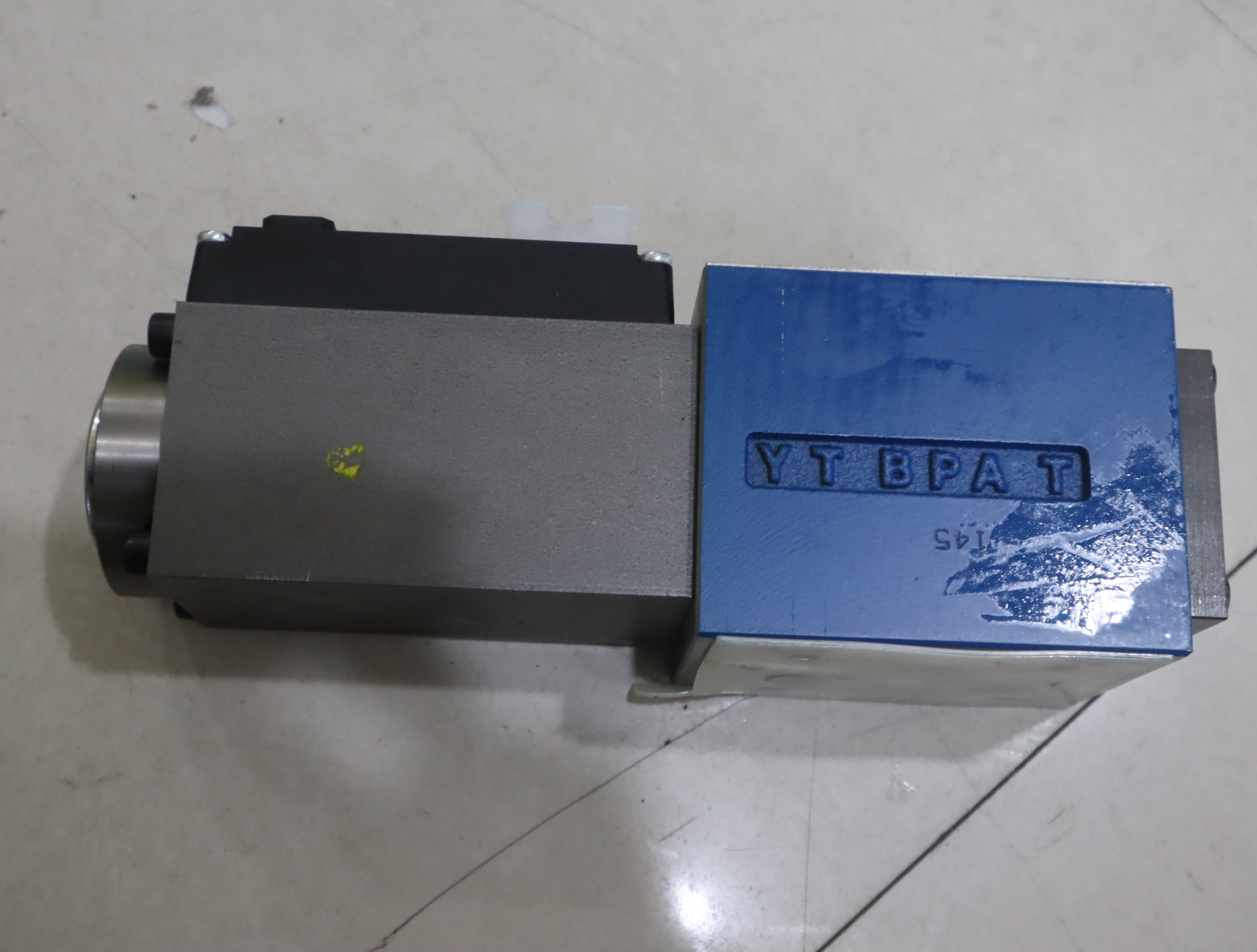 0811404061 4WRPH10C4B100L-2X/G24Z4/M 德国力士乐REXROTH比例阀