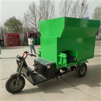 羊舍饲料撒草车 养牛秸秆粉碎喂料车 电动抛草车