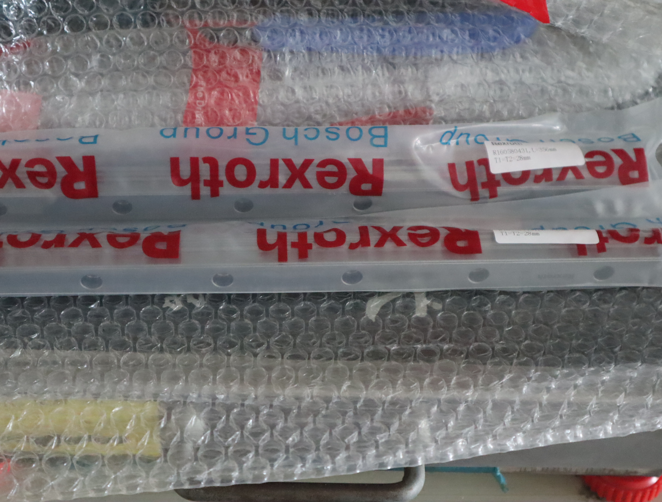 R160580431 L 356mm T1 T2 28mm 德国力士乐REXROTH滑块导轨