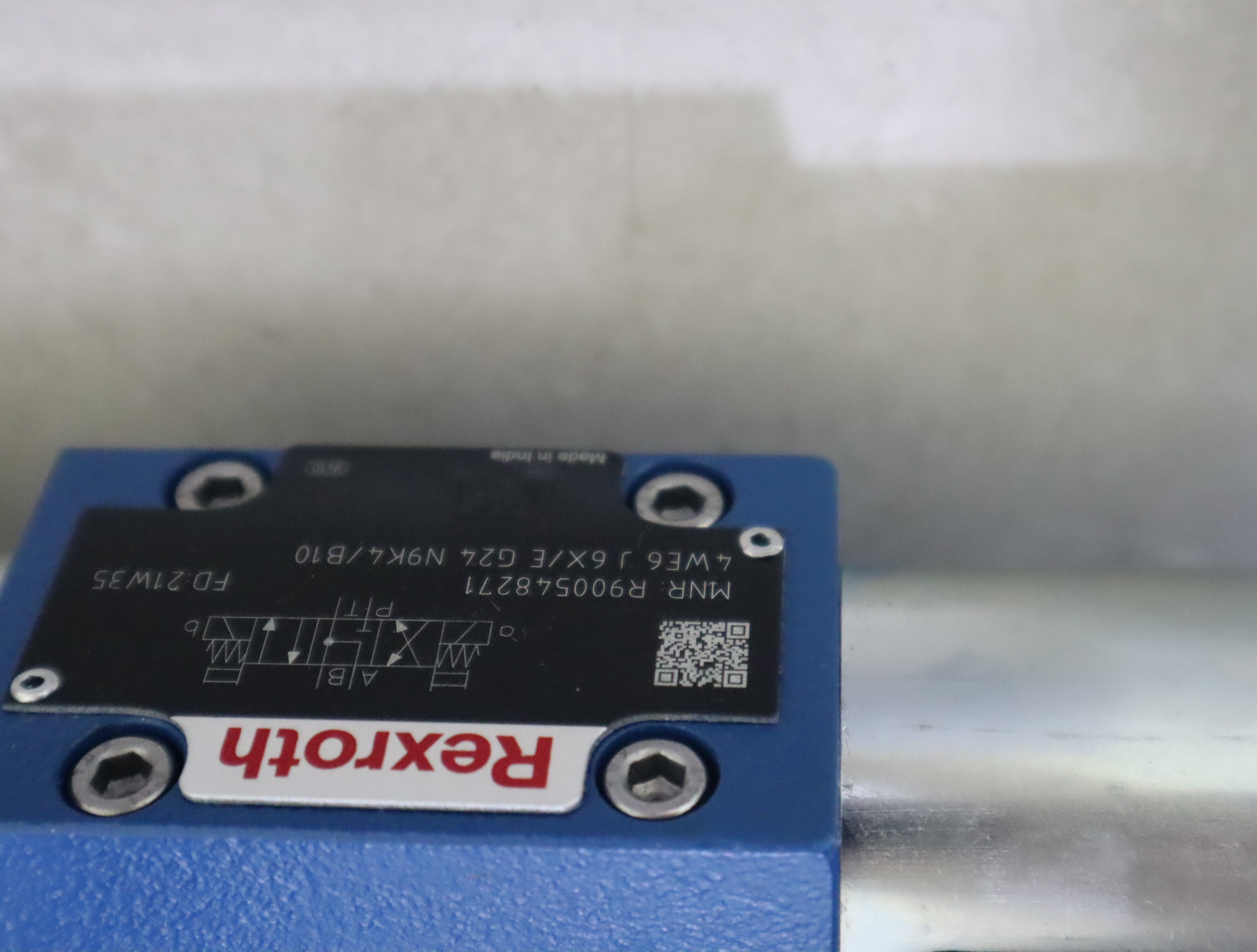 4WEH16E7X/6EG24N9EK4/B10 R900978983 德国力士乐REXROTH电液阀