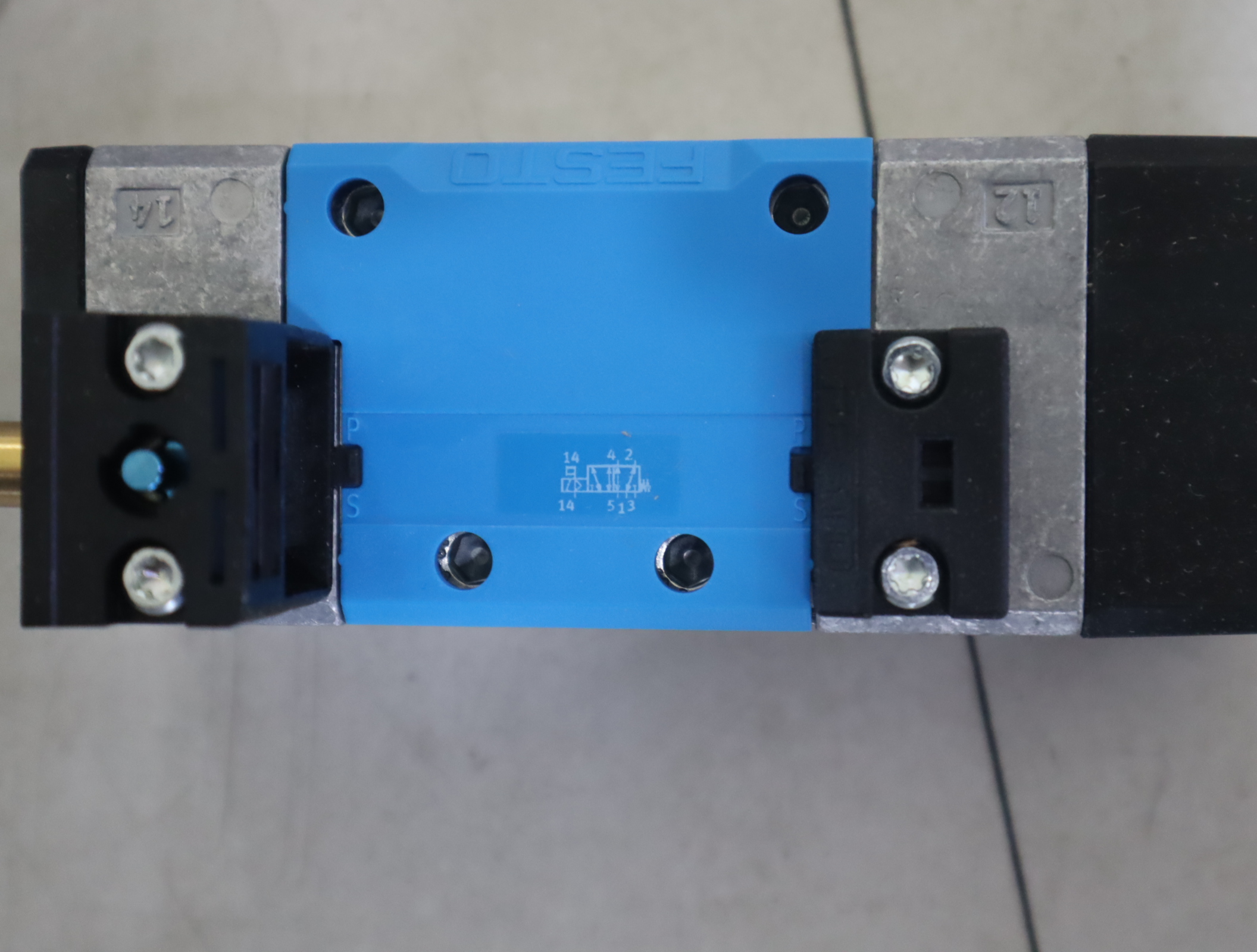 MN1H-5/2-D-2-FR-S-C 159718 德国费斯托FESTO气动阀