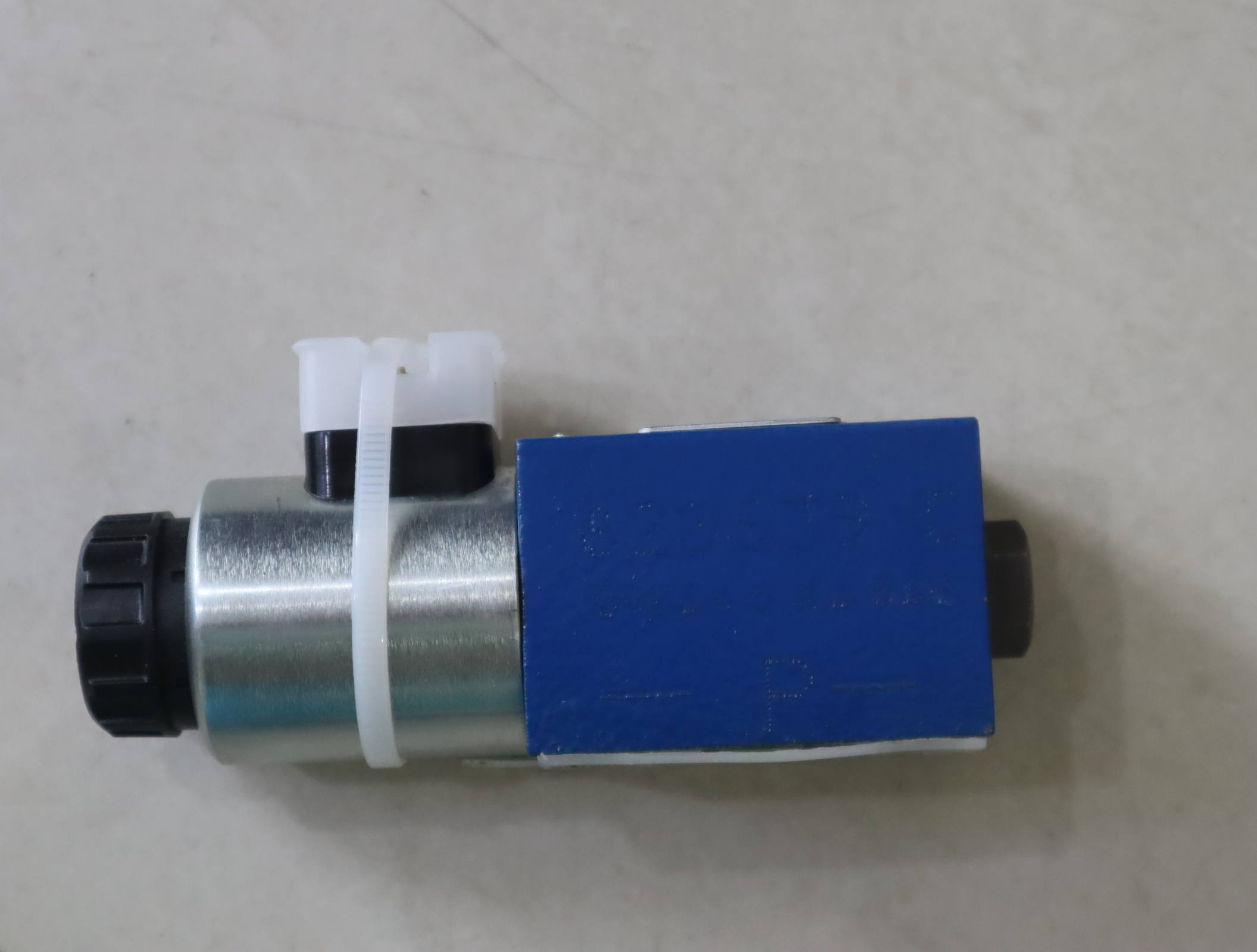 4WE6EA62/EG24N9K4/ZV R901129199 德国力士乐REXROTH电磁阀