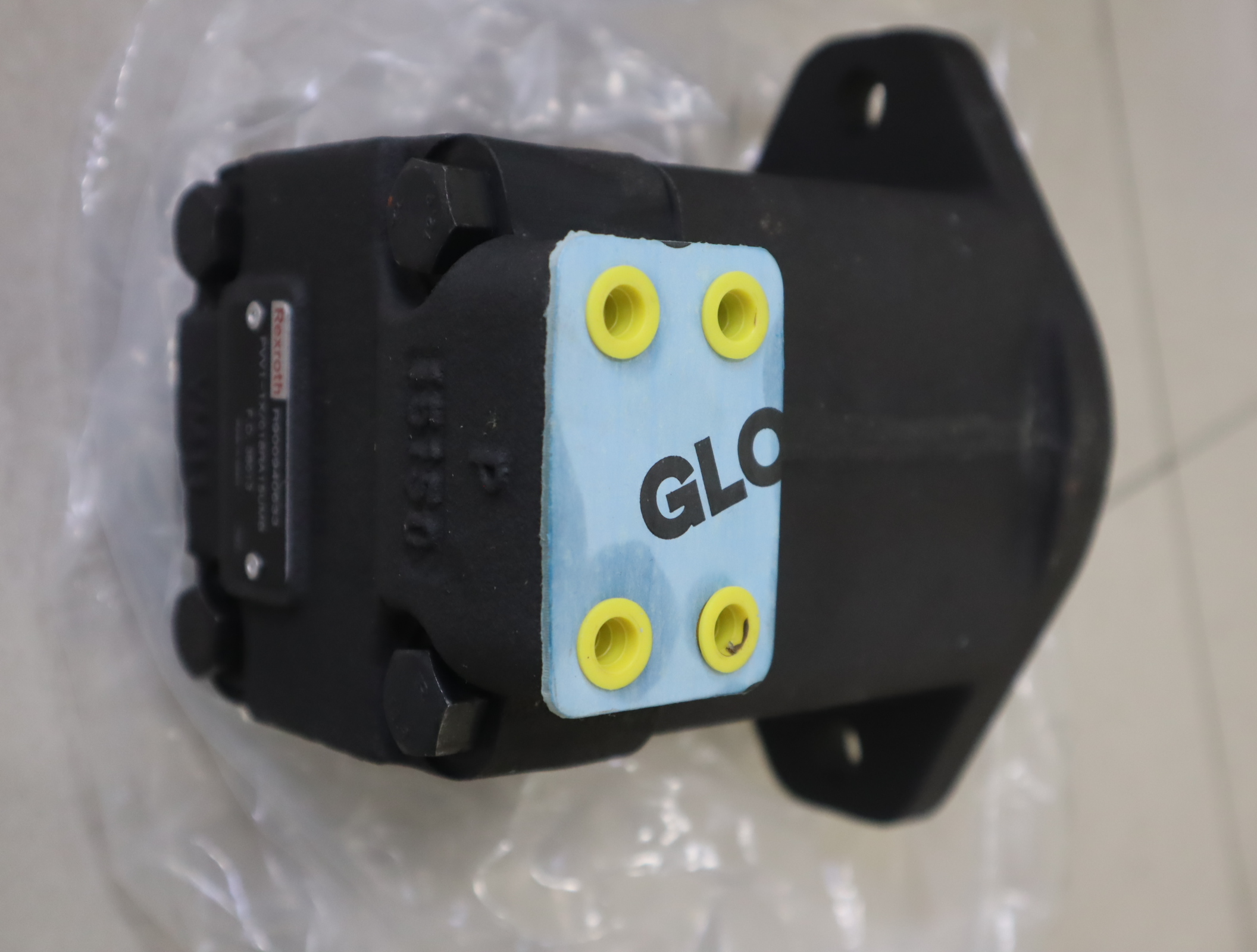 R900940633 PVV1-1X/018RA15UMB 德国力士乐REXROTH叶片泵